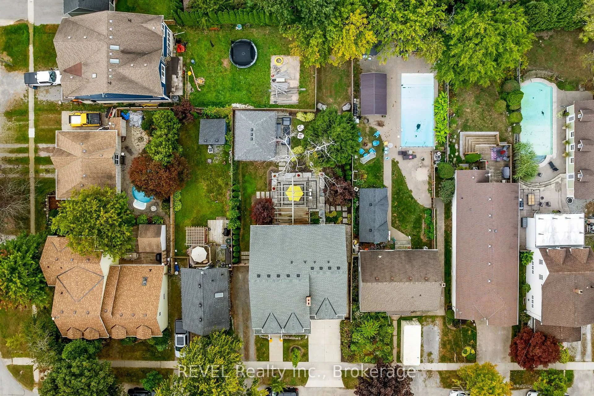 Photo 22 of 106 Dalhousie Avenue, St. Catharines, Port Dalhousie — HOMEH