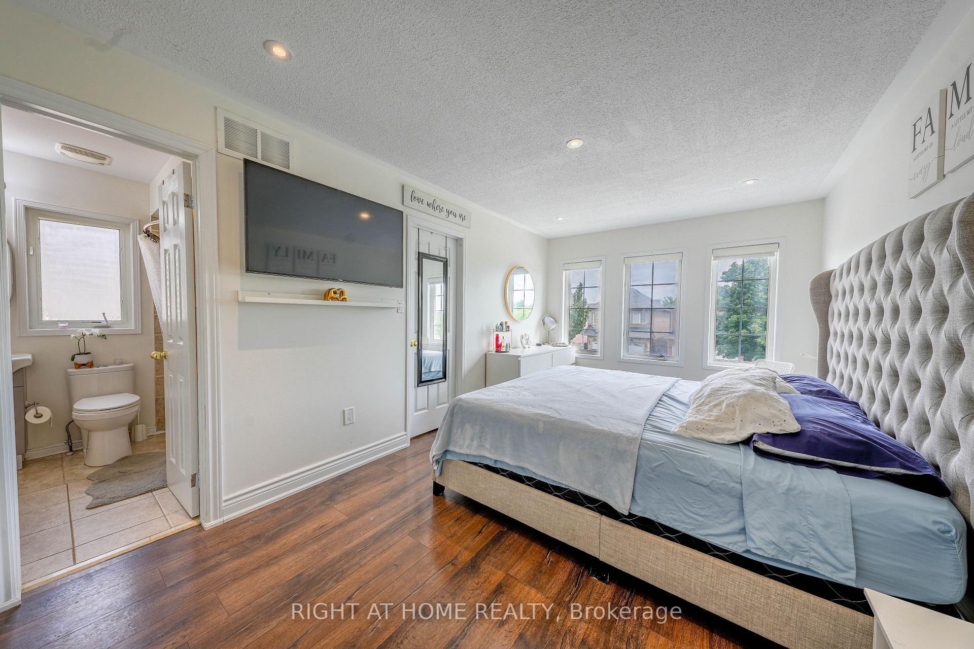 Photo 5 of 3881 Partition Road, Mississauga, Lisgar — HOMEH