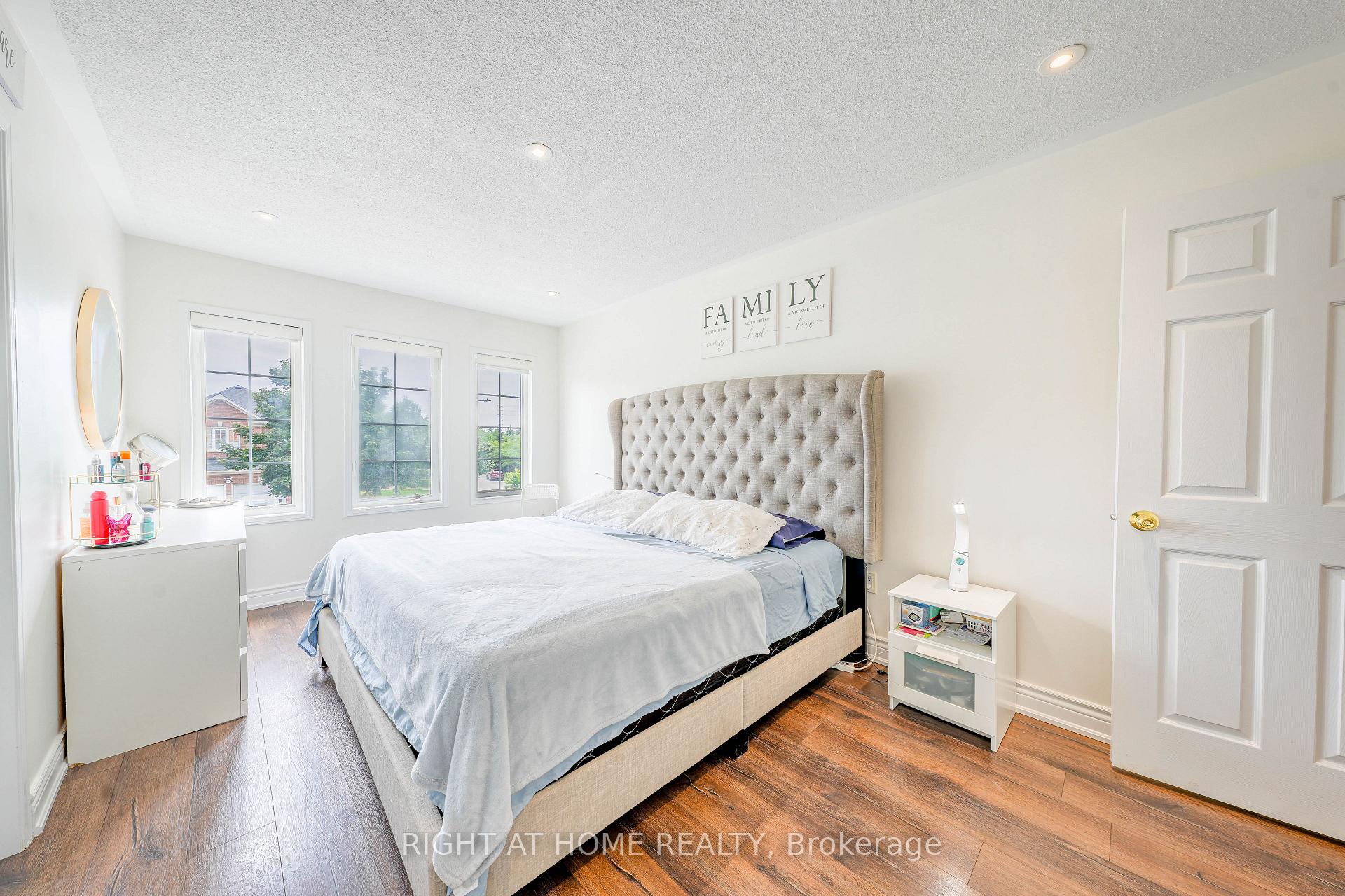 Photo 6 of 3881 Partition Road, Mississauga, Lisgar — HOMEH