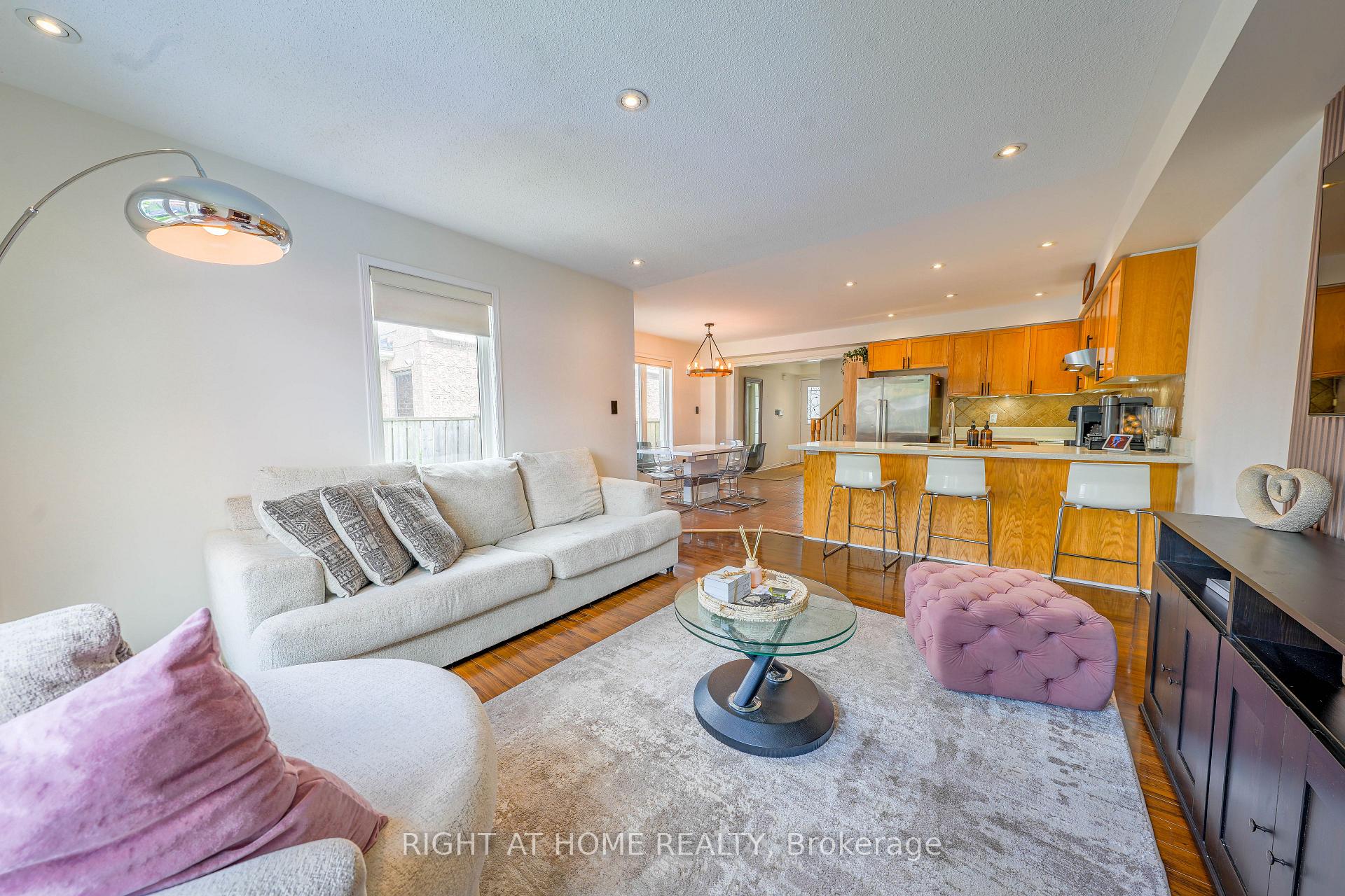 Photo 17 of 3881 Partition Road, Mississauga, Lisgar — HOMEH