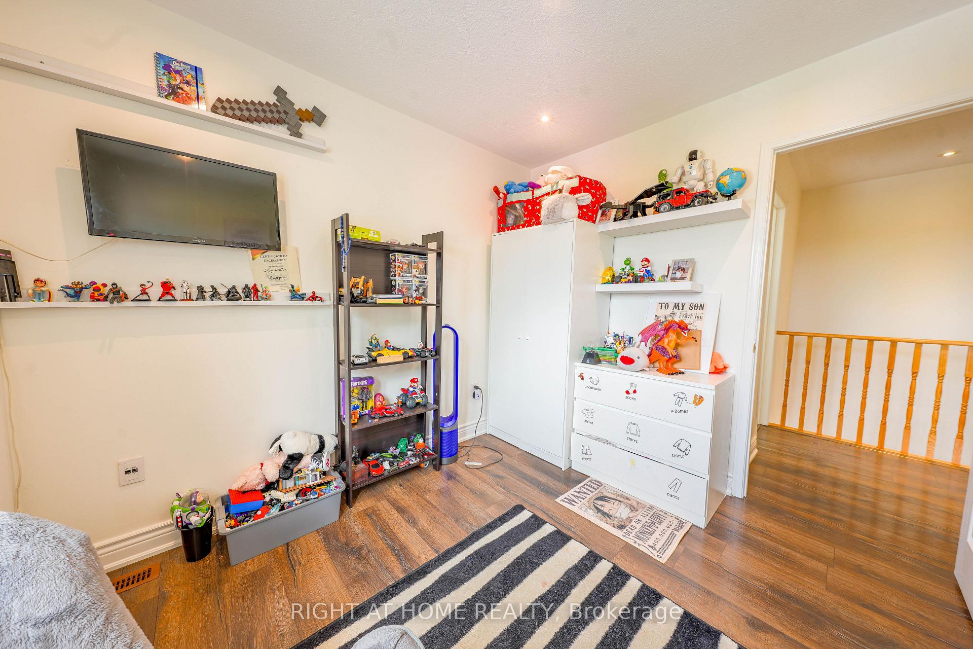 Photo 22 of 3881 Partition Road, Mississauga, Lisgar — HOMEH