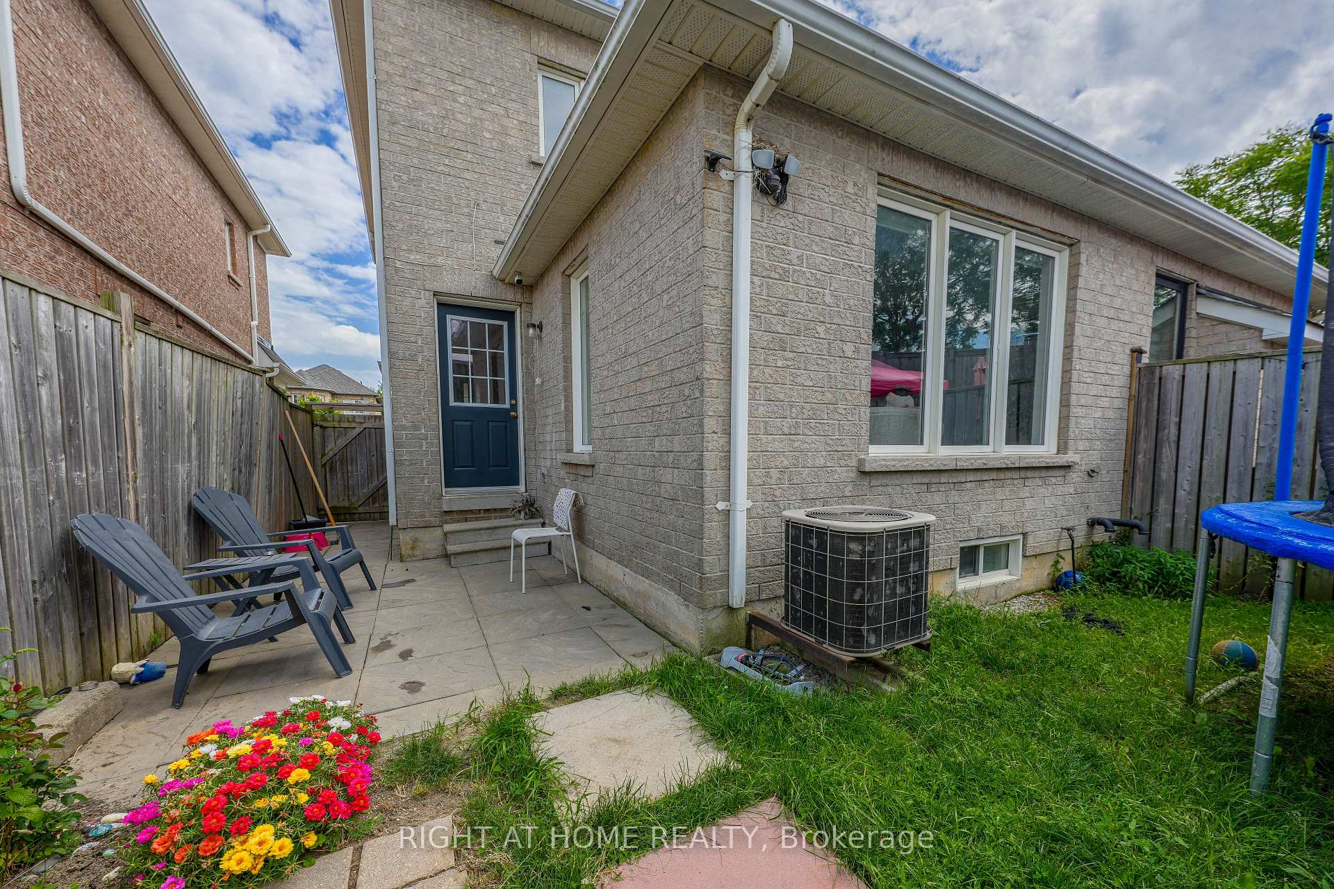 Photo 31 of 3881 Partition Road, Mississauga, Lisgar — HOMEH