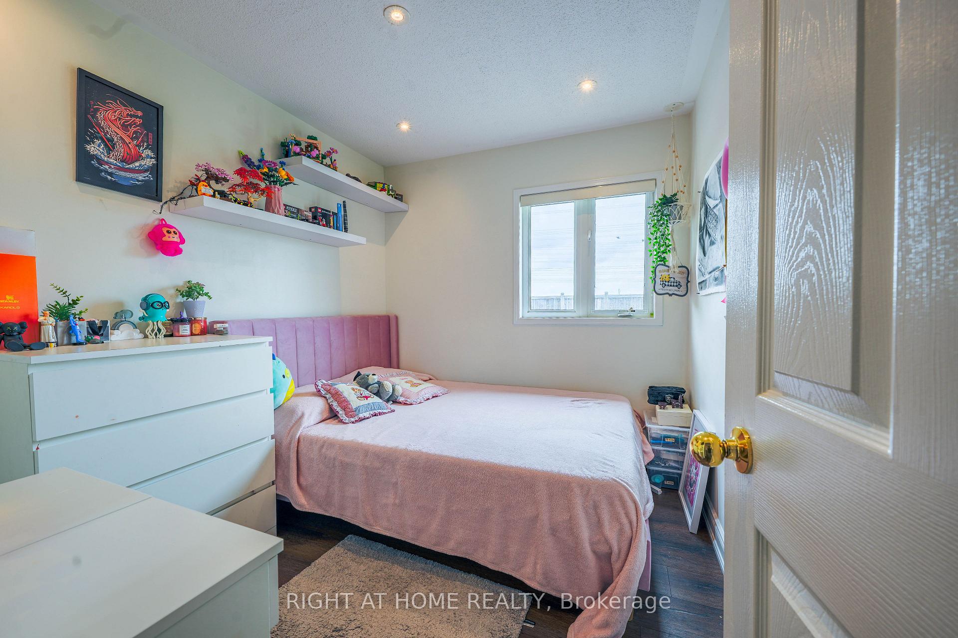 Photo 32 of 3881 Partition Road, Mississauga, Lisgar — HOMEH