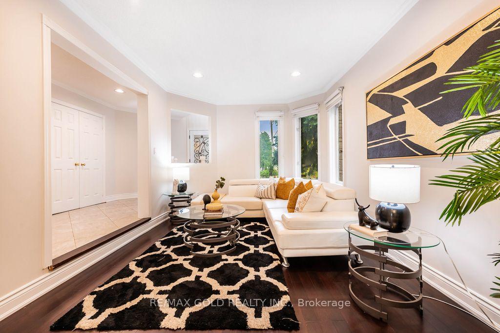 Photo 7 of 1361 Daniel Creek Road, Mississauga, East Credit — HOMEH