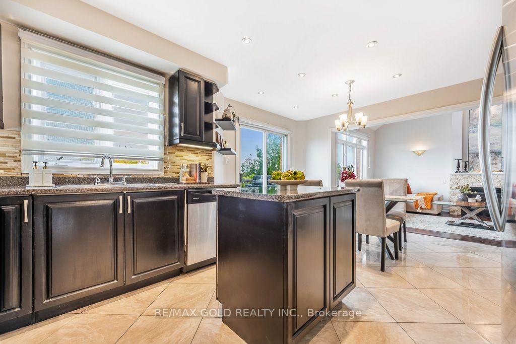 Photo 17 of 1361 Daniel Creek Road, Mississauga, East Credit — HOMEH
