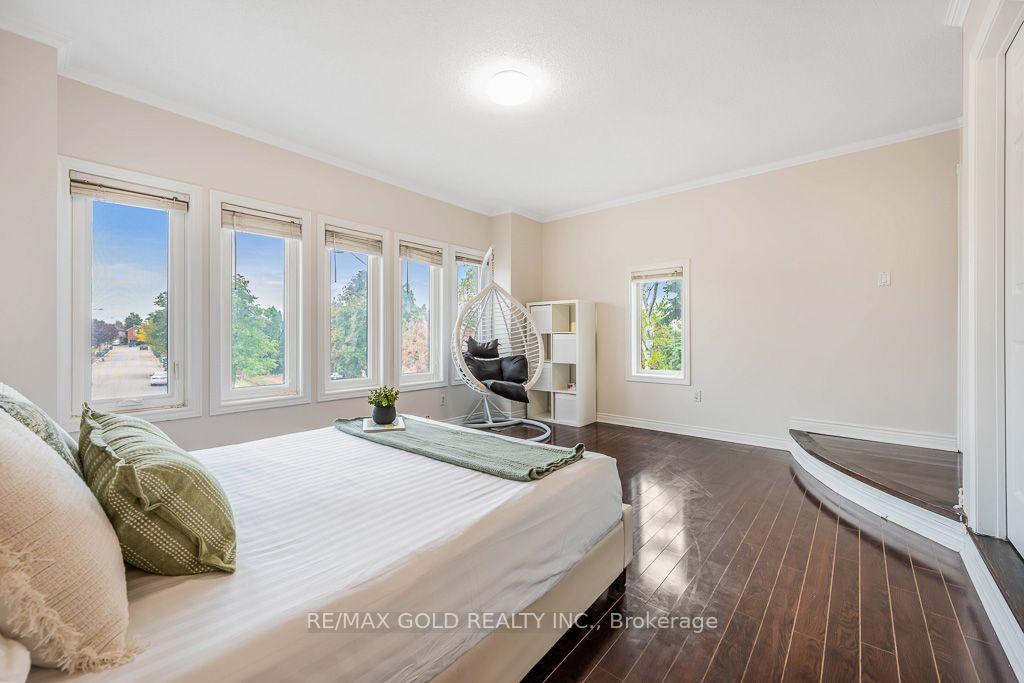 Photo 29 of 1361 Daniel Creek Road, Mississauga, East Credit — HOMEH