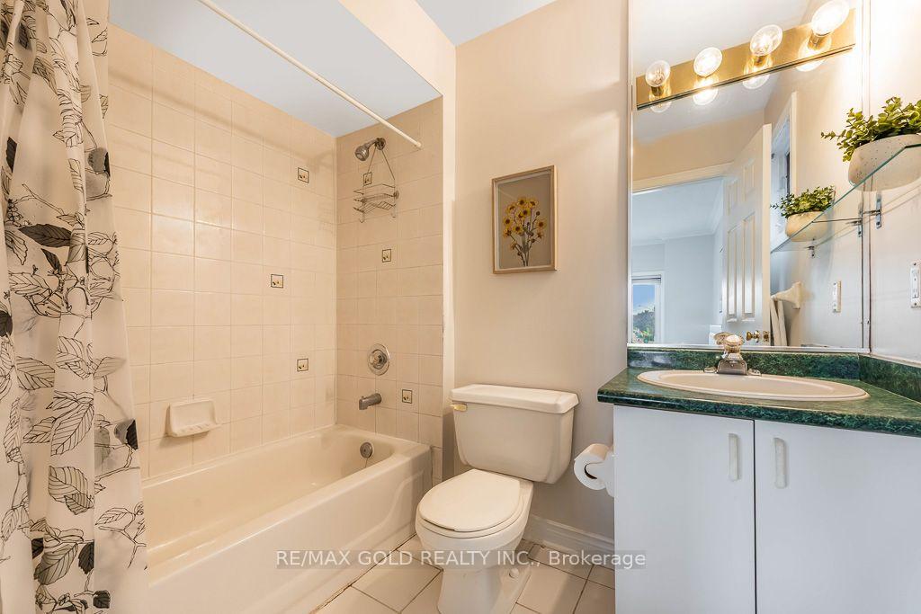Photo 31 of 1361 Daniel Creek Road, Mississauga, East Credit — HOMEH