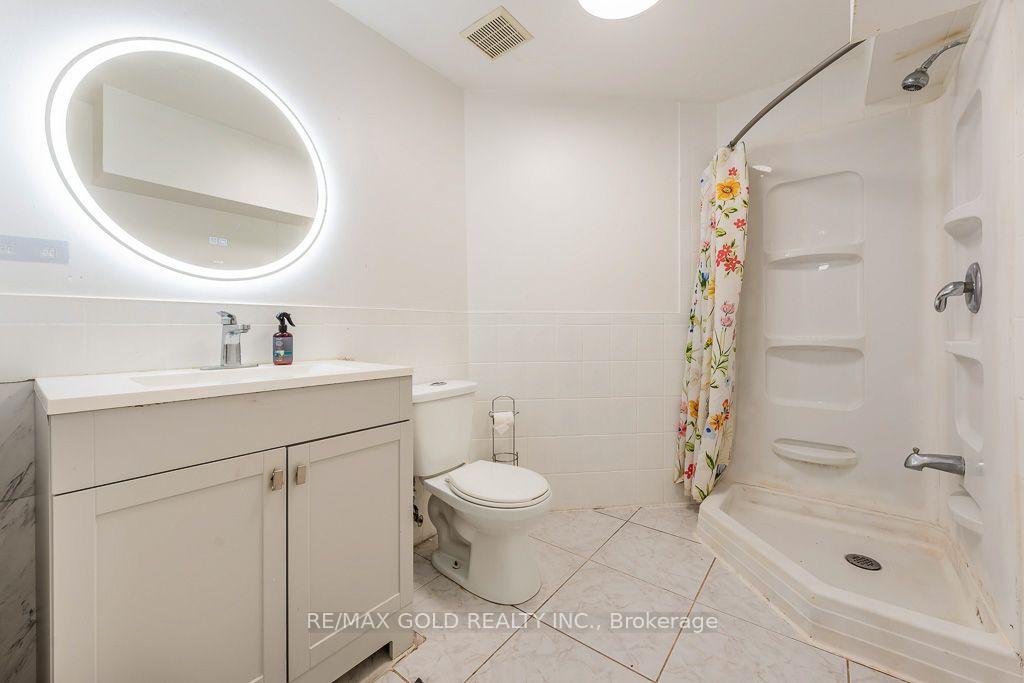 Photo 38 of 1361 Daniel Creek Road, Mississauga, East Credit — HOMEH