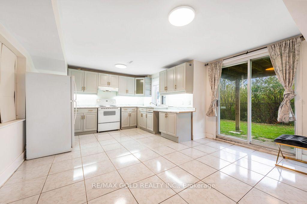 Photo 44 of 1361 Daniel Creek Road, Mississauga, East Credit — HOMEH