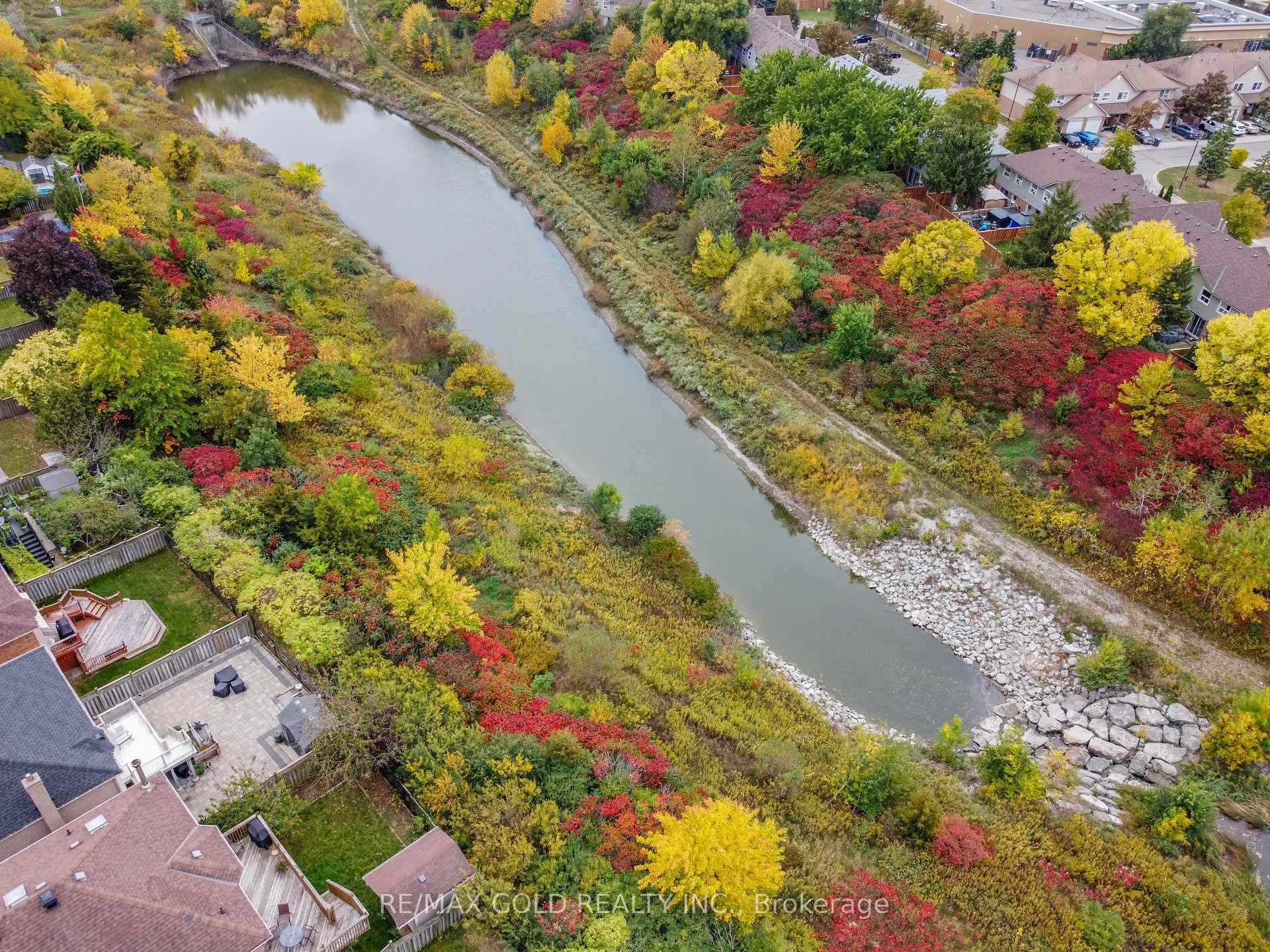 Photo 2 of 1361 Daniel Creek Road, Mississauga, East Credit — HOMEH