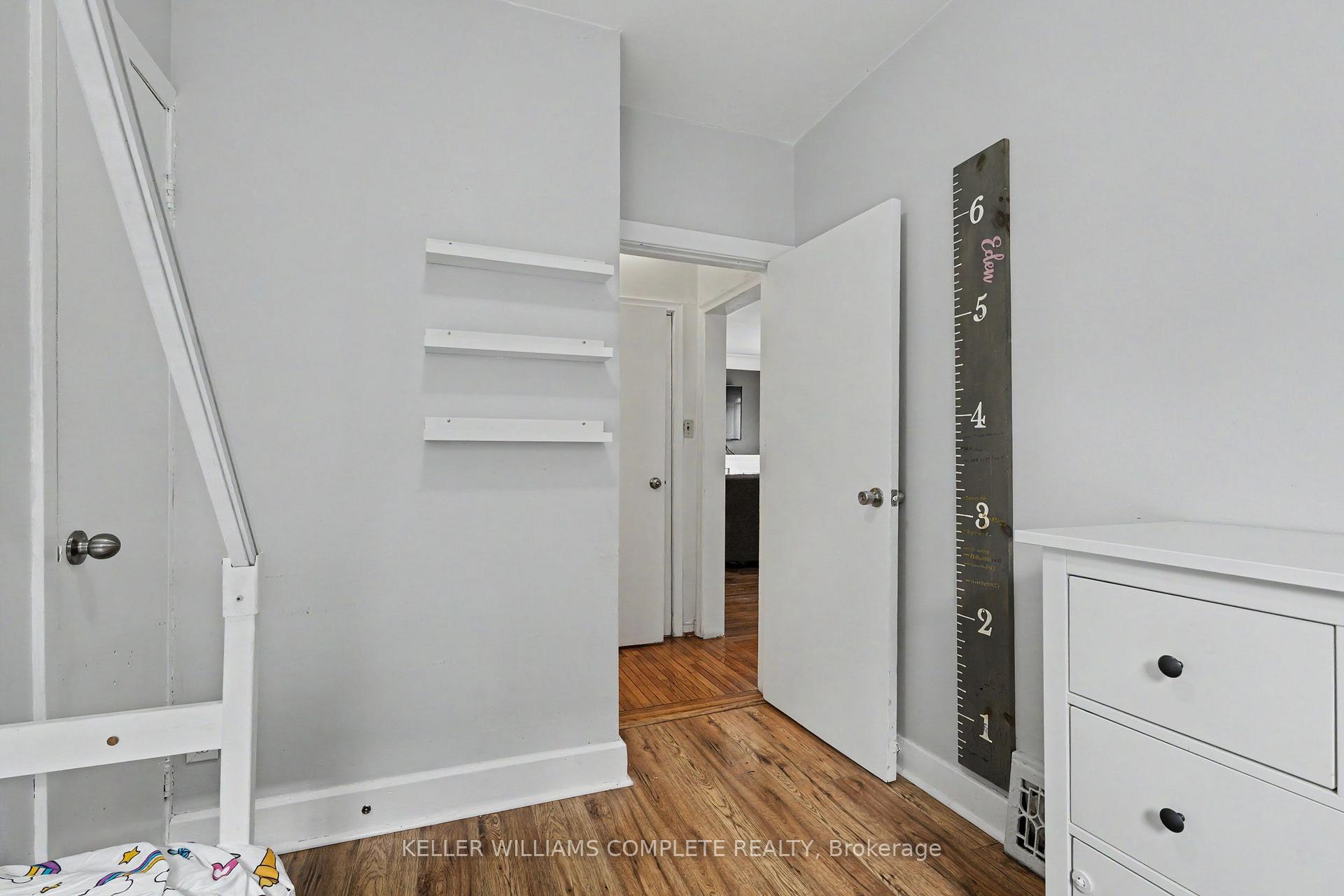 Photo 18 of 20 East 18th Street, Hamilton, Inch Park — HOMEH