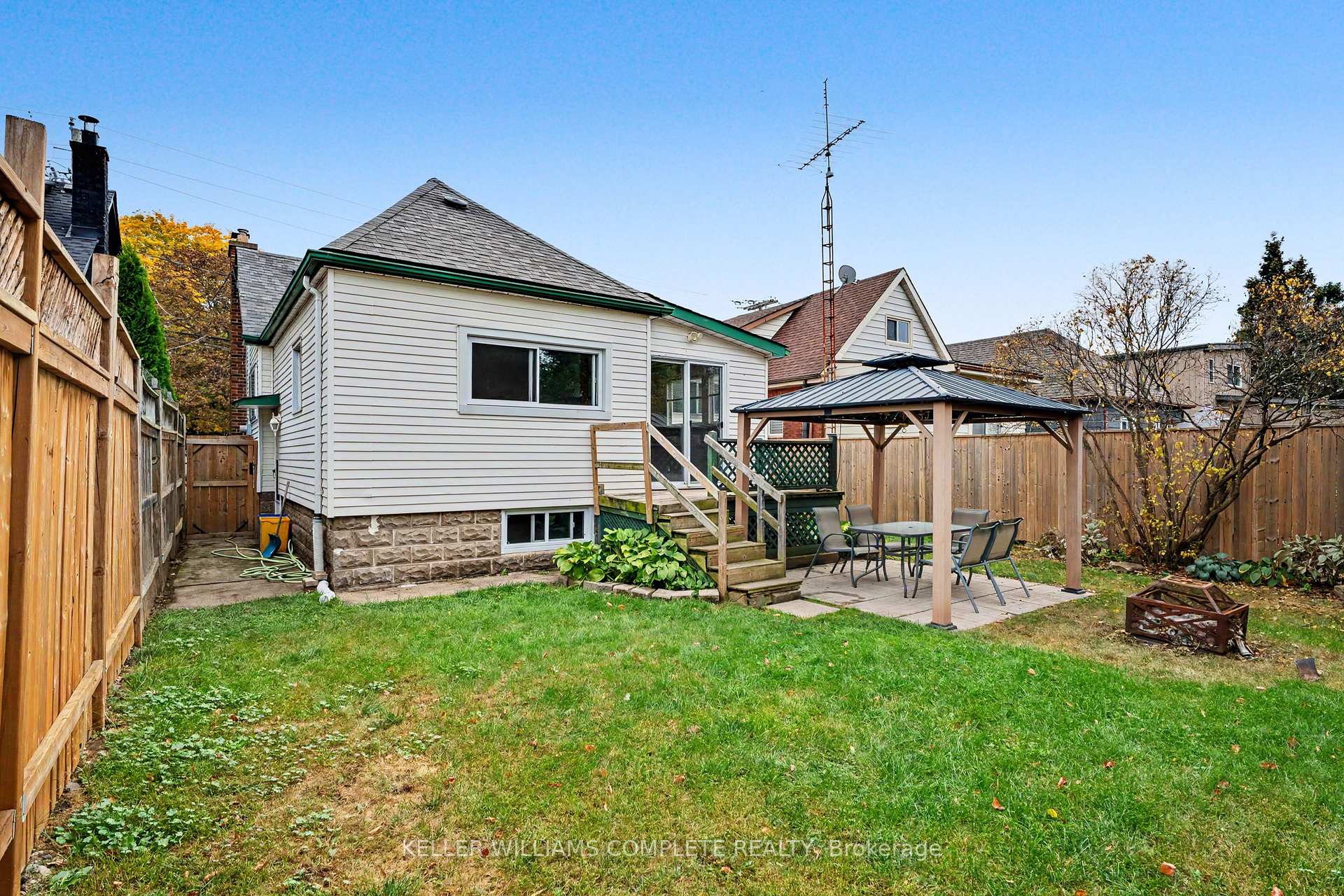 Photo 34 of 20 East 18th Street, Hamilton, Inch Park — HOMEH