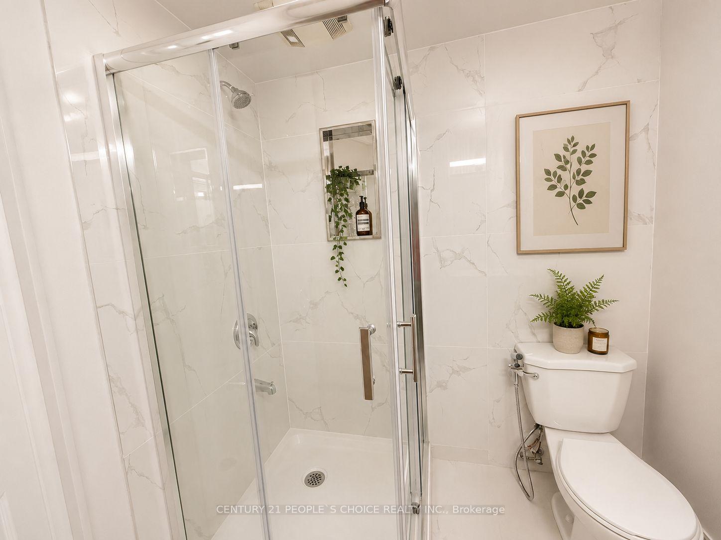 Photo 7 of 5 Mid Pines Road, Scarborough, Woburn — HOMEH