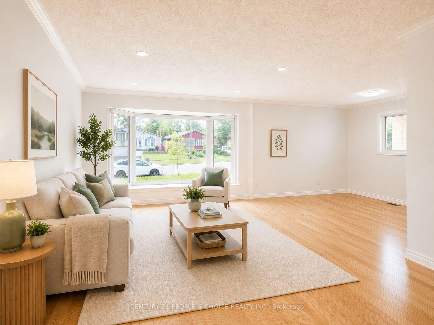 Photo 11 of 5 Mid Pines Road, Scarborough, Woburn — HOMEH