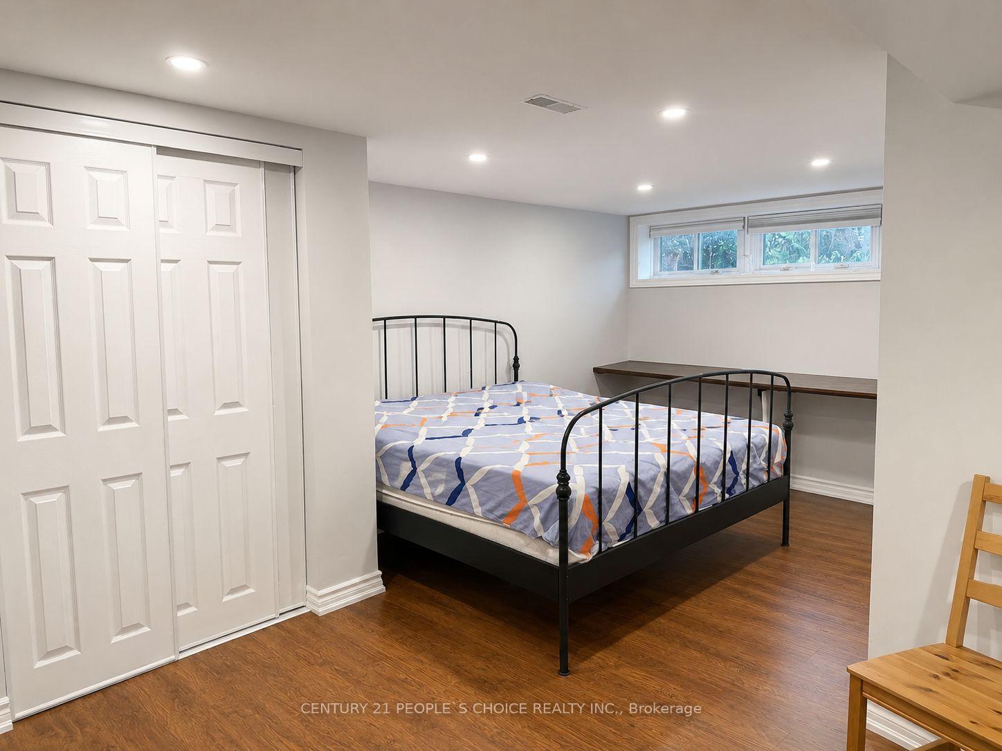 Photo 13 of 5 Mid Pines Road, Scarborough, Woburn — HOMEH