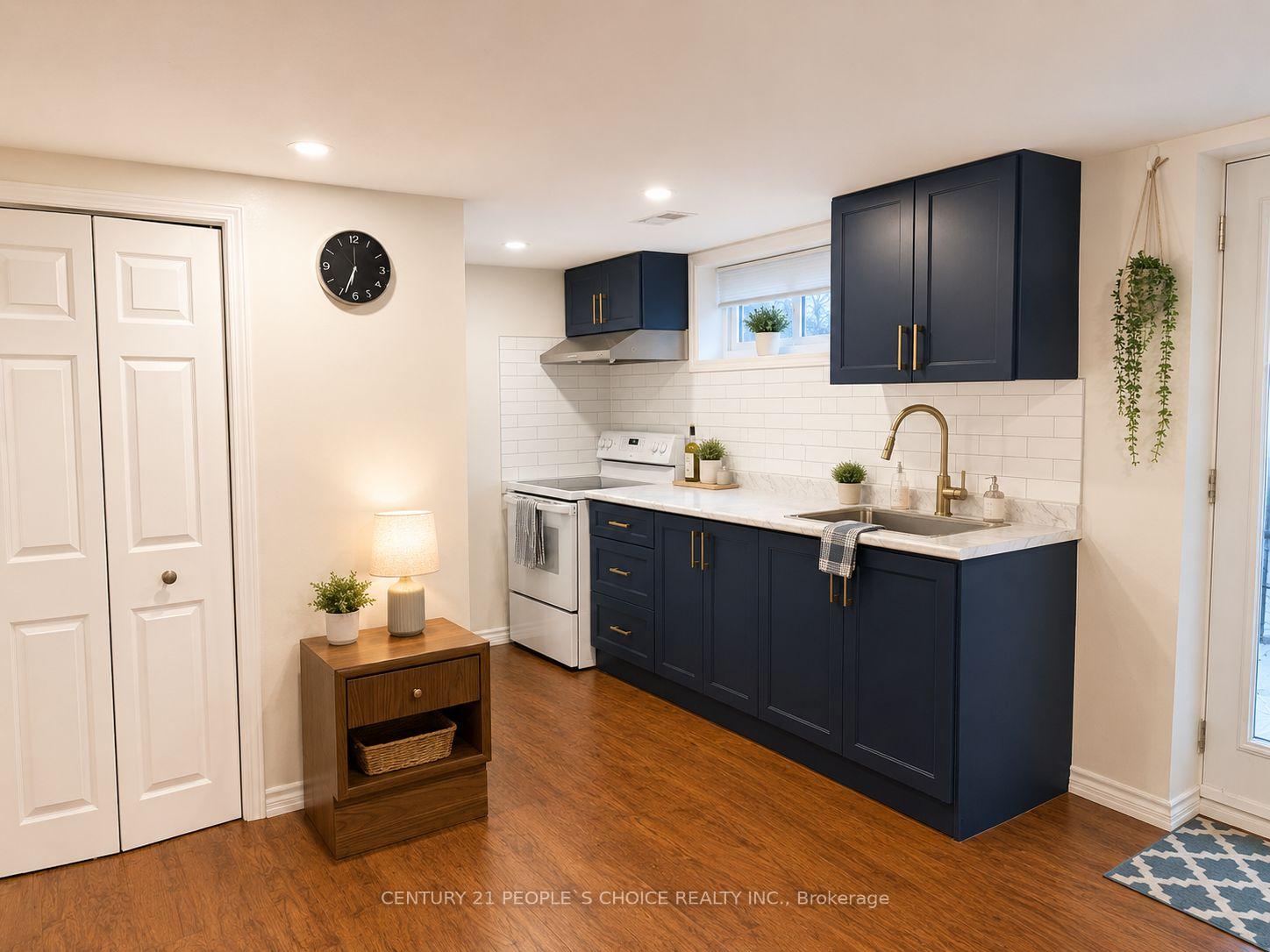 Photo 15 of 5 Mid Pines Road, Scarborough, Woburn — HOMEH