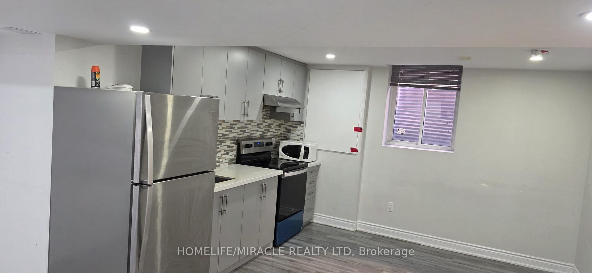Photo 9 of Unit #Basement, 131 Major William Sharpe Drive, Brampton, Northwood Park — HOMEH