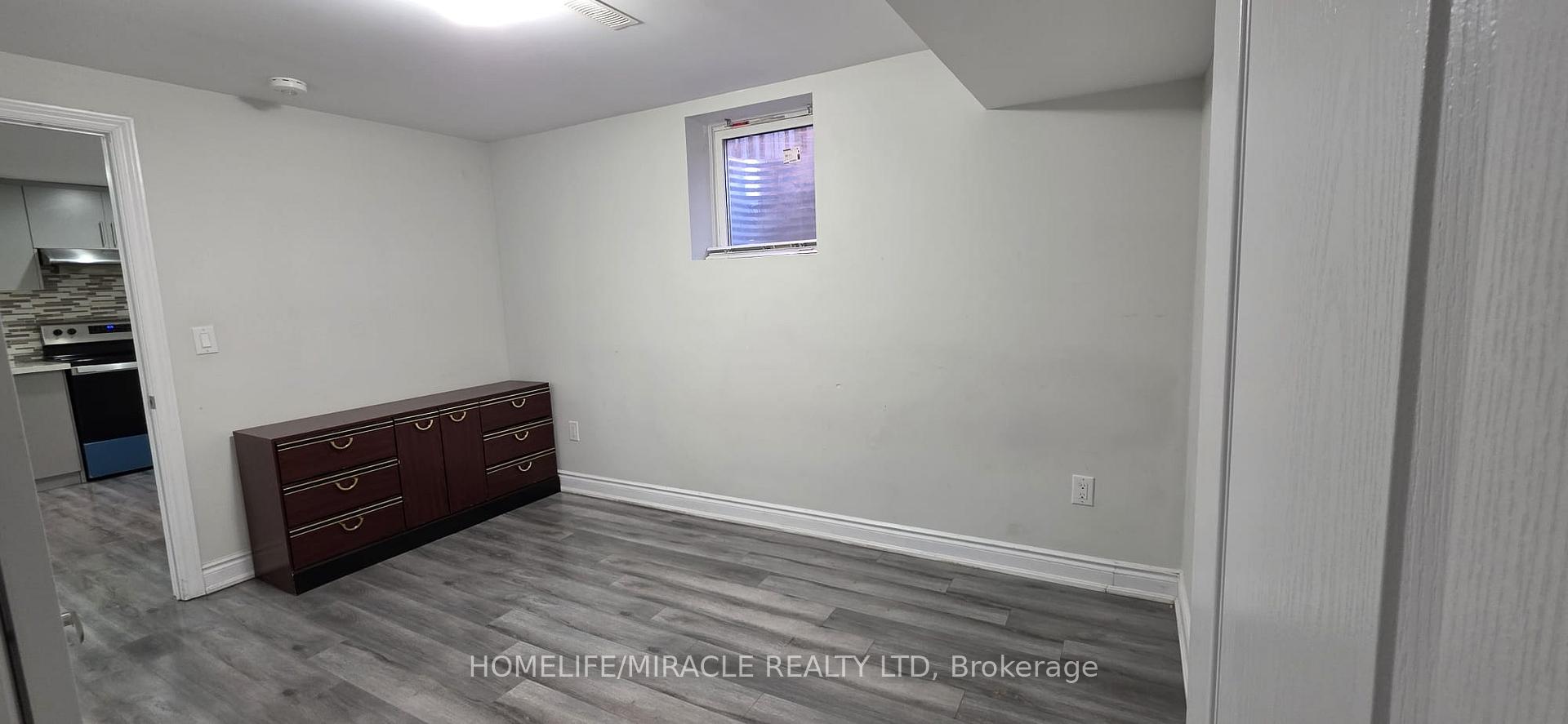 Photo 10 of Unit #Basement, 131 Major William Sharpe Drive, Brampton, Northwood Park — HOMEH