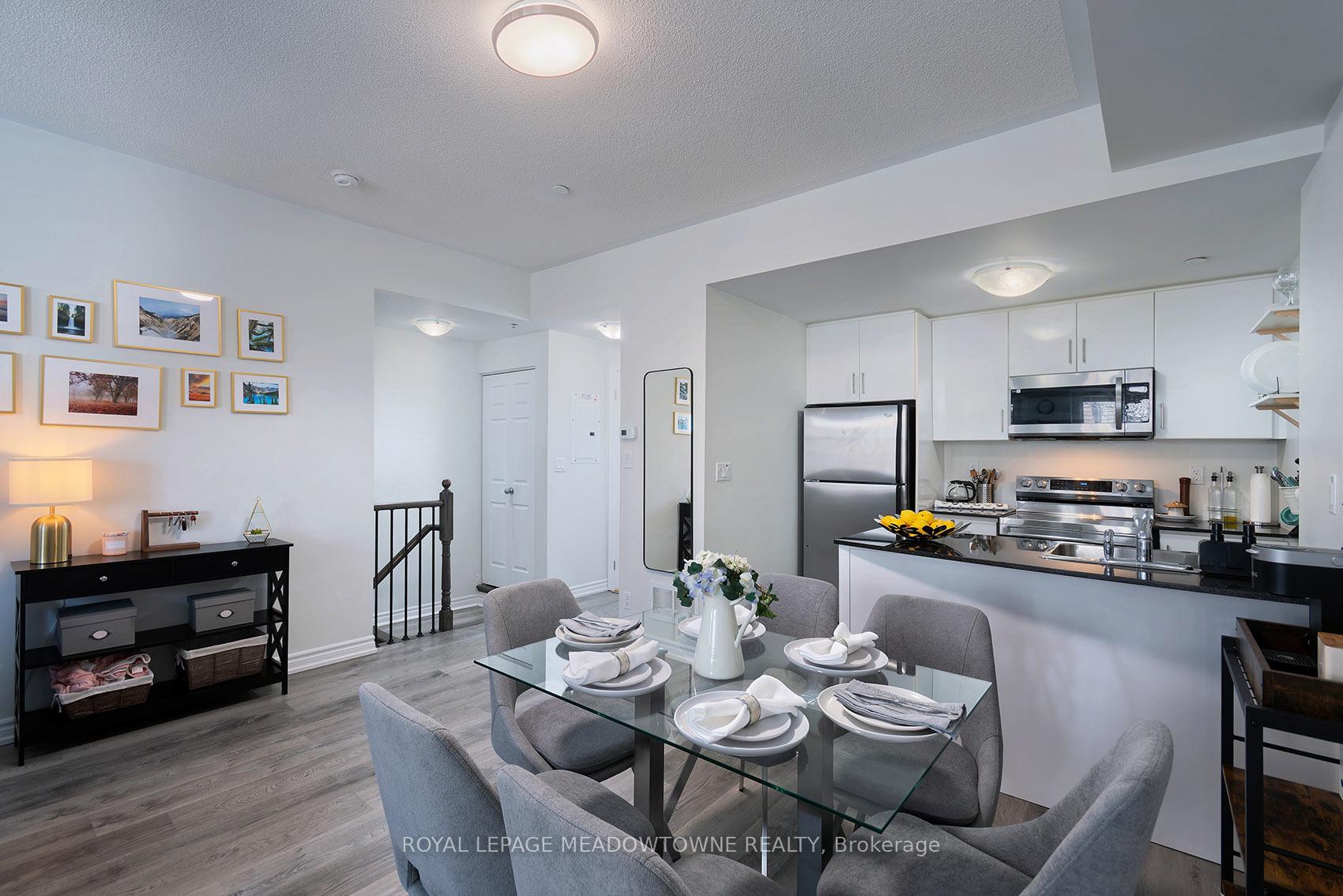 Photo 8 of Unit 19, 10 Carnation Avenue, Etobicoke, Long Branch — HOMEH