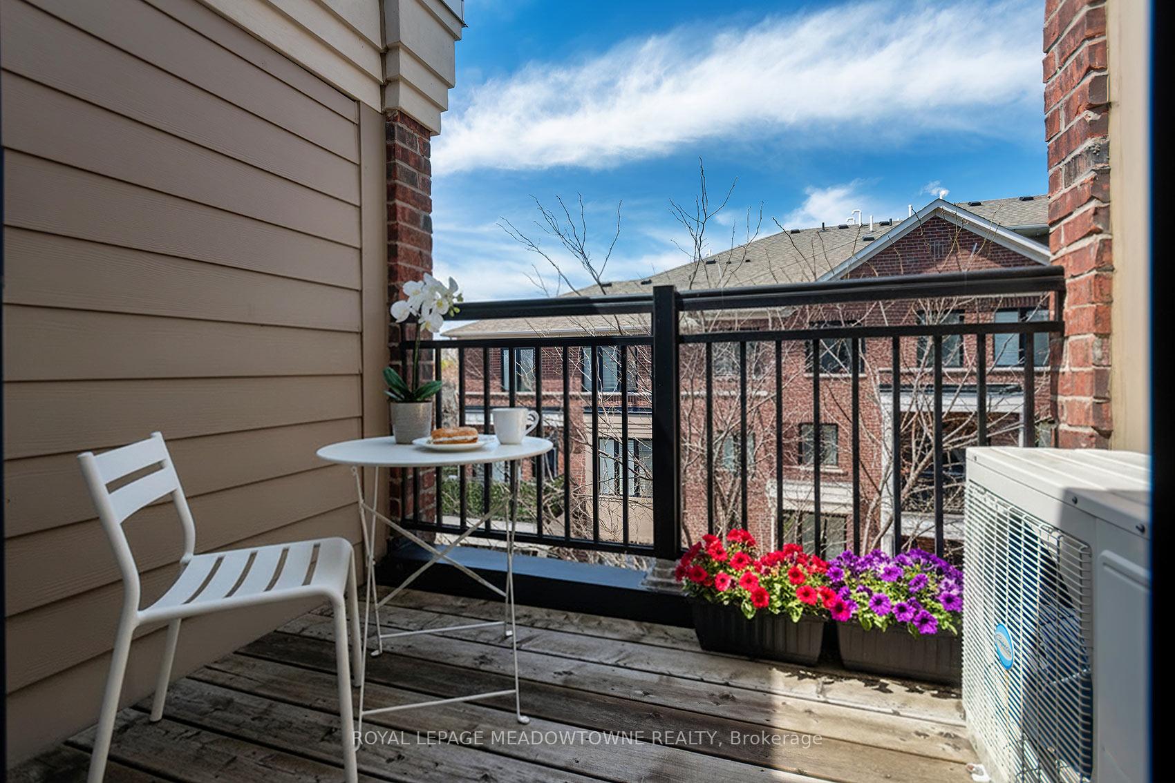 Photo 24 of Unit 19, 10 Carnation Avenue, Etobicoke, Long Branch — HOMEH