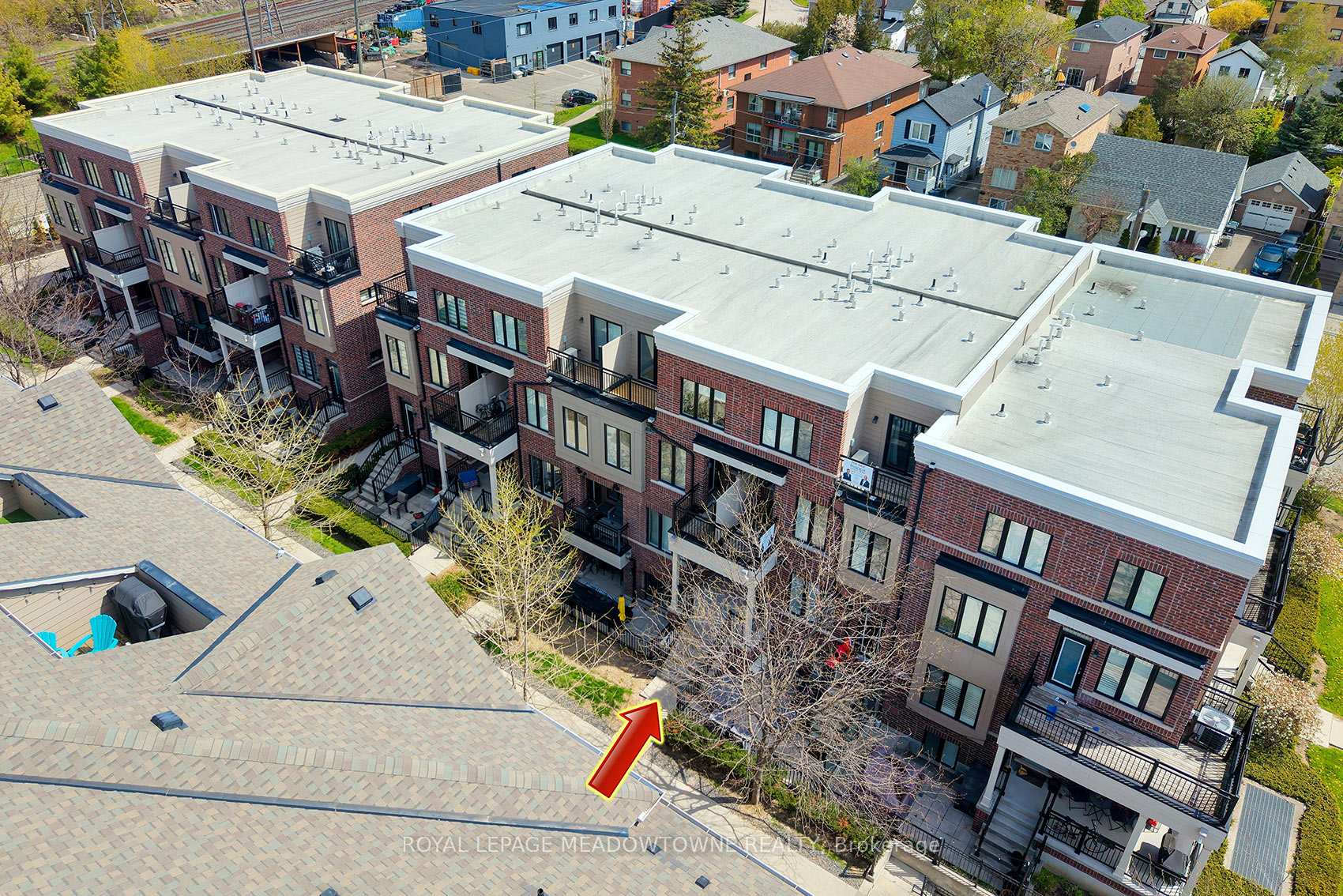 Photo 29 of Unit 19, 10 Carnation Avenue, Etobicoke, Long Branch — HOMEH