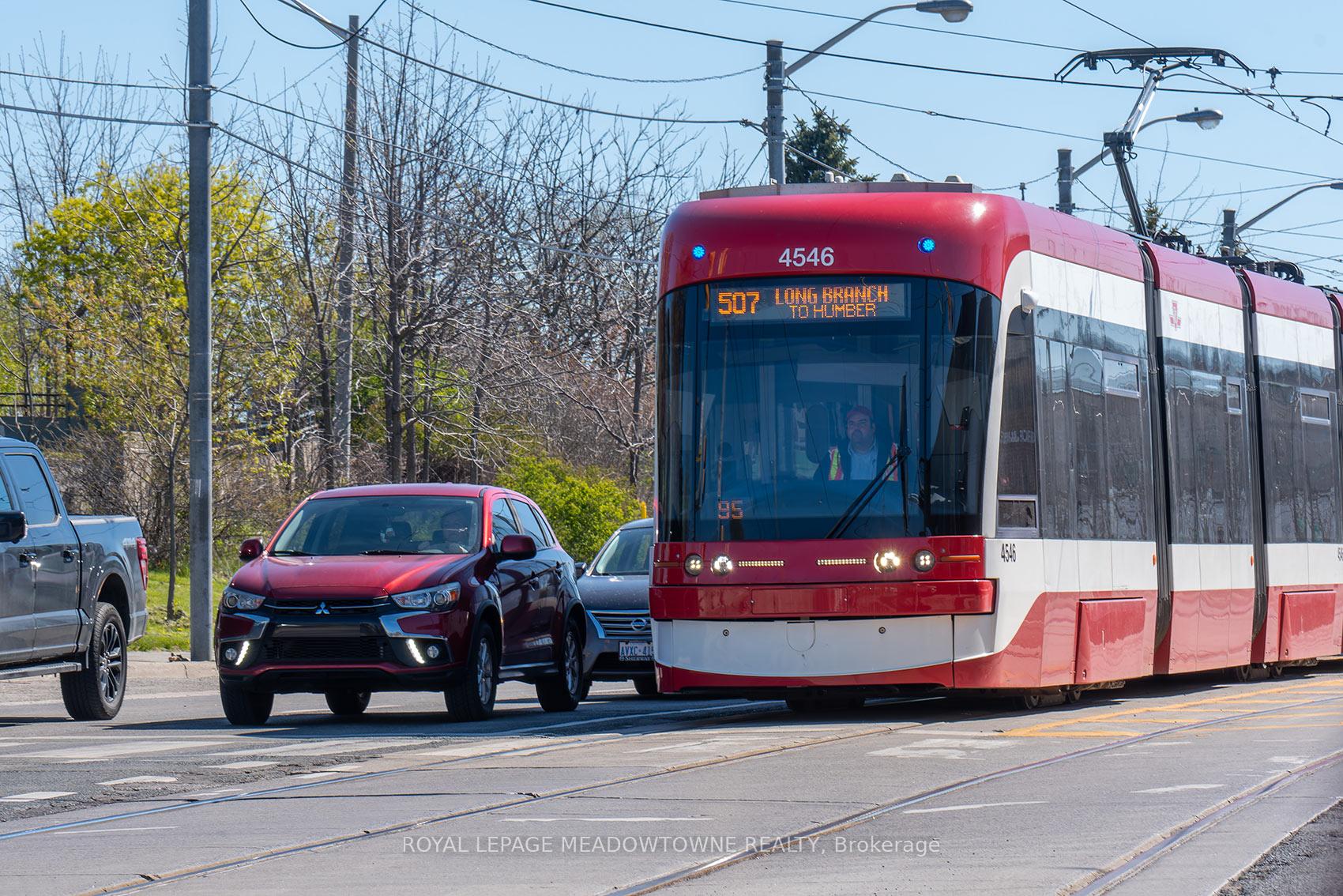 Photo 32 of Unit 19, 10 Carnation Avenue, Etobicoke, Long Branch — HOMEH