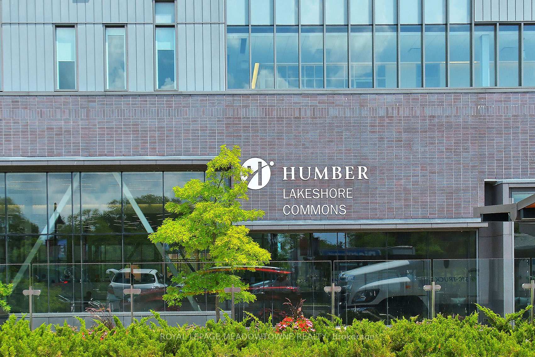 Photo 36 of Unit 19, 10 Carnation Avenue, Etobicoke, Long Branch — HOMEH