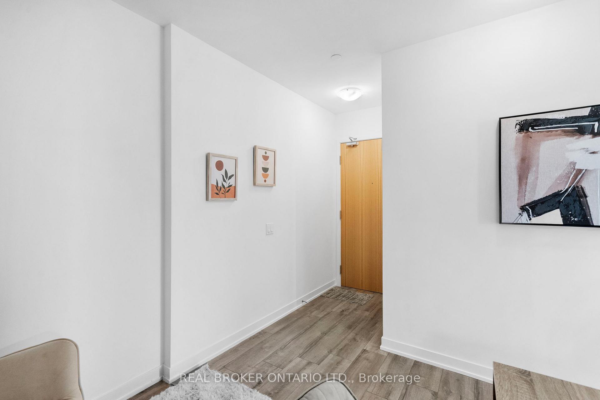 Photo 6 of Unit 920, 1787 St Clair Avenue W, Toronto, Weston-Pellam Park — HOMEH