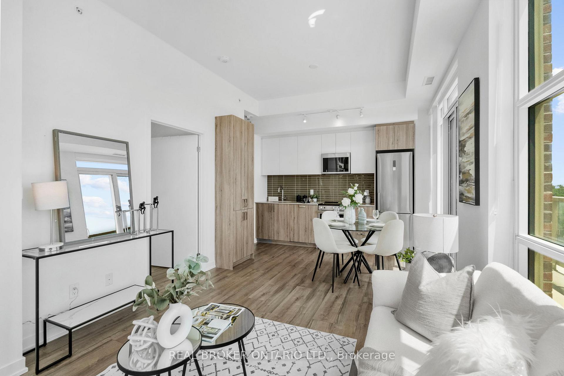 Photo 15 of Unit 920, 1787 St Clair Avenue W, Toronto, Weston-Pellam Park — HOMEH