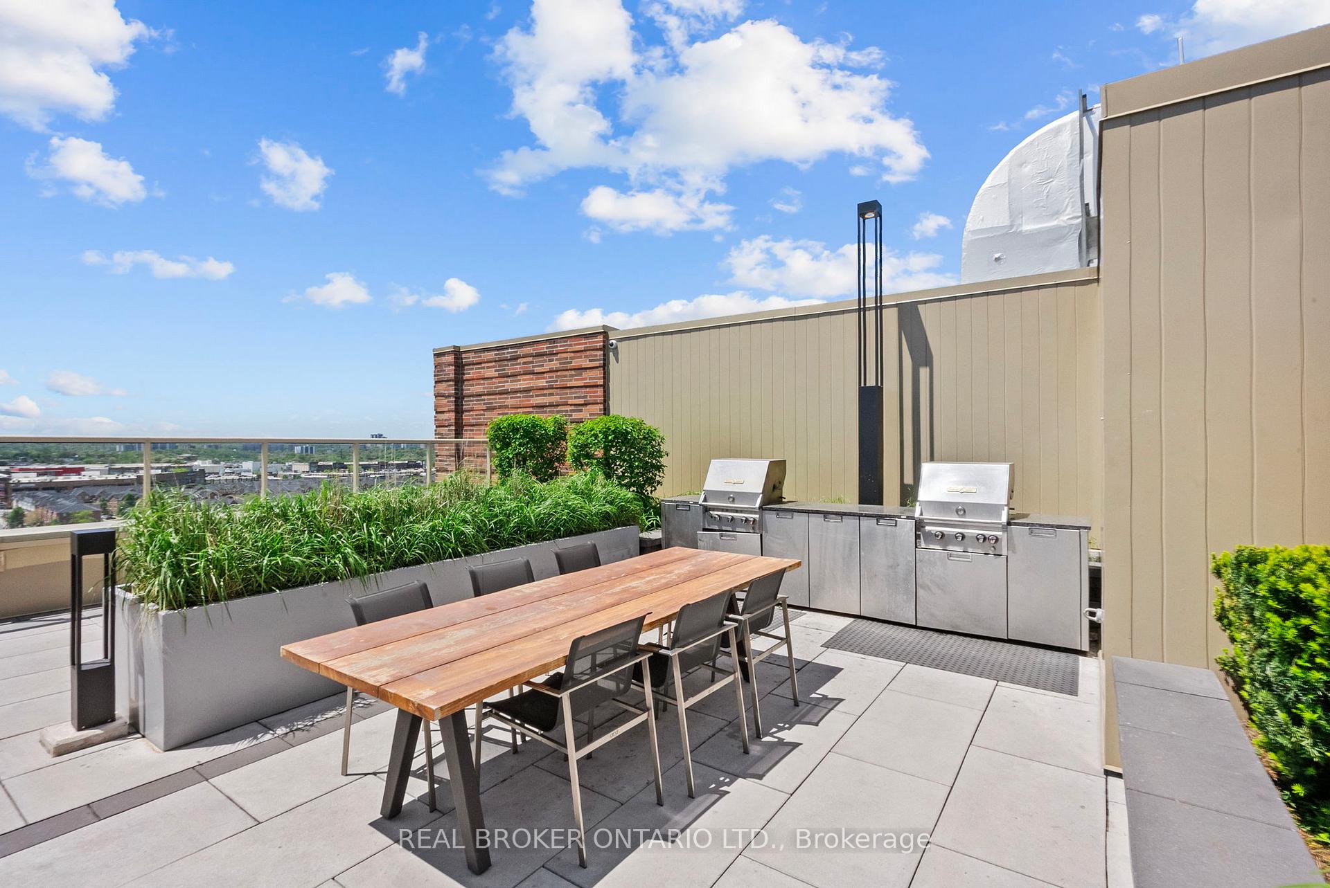 Photo 39 of Unit 920, 1787 St Clair Avenue W, Toronto, Weston-Pellam Park — HOMEH