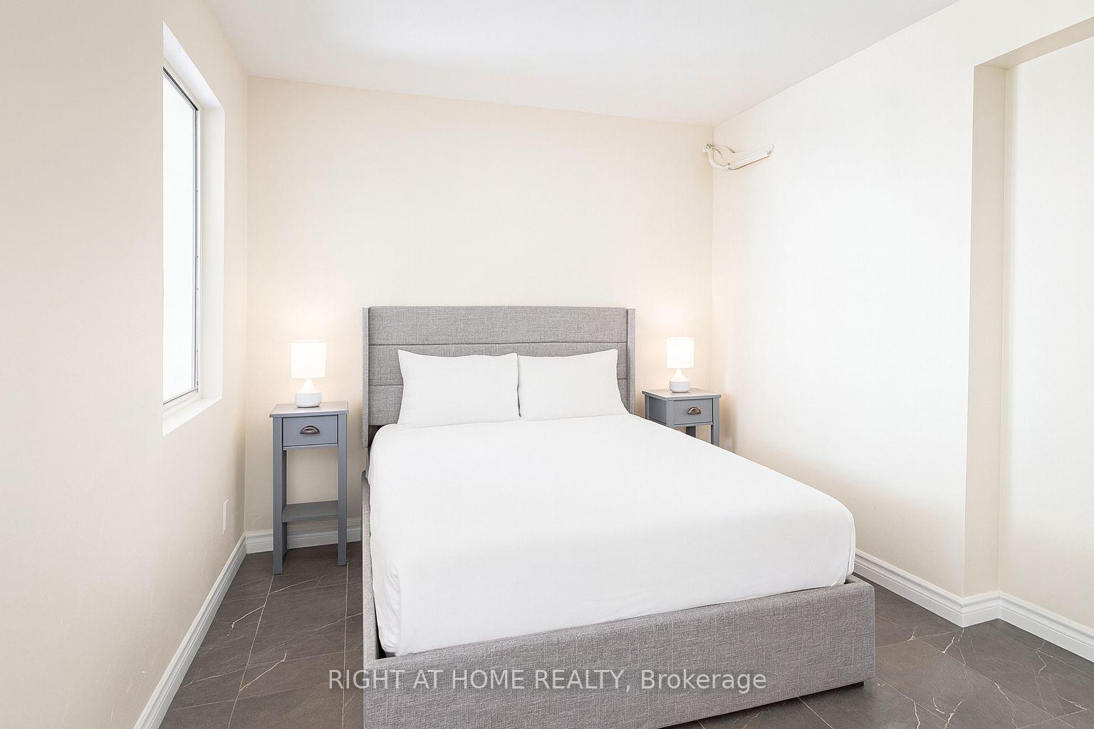Photo 1 of Unit 204, 198-200 Queen Street W, Toronto, Kensington-Chinatown — HOMEH