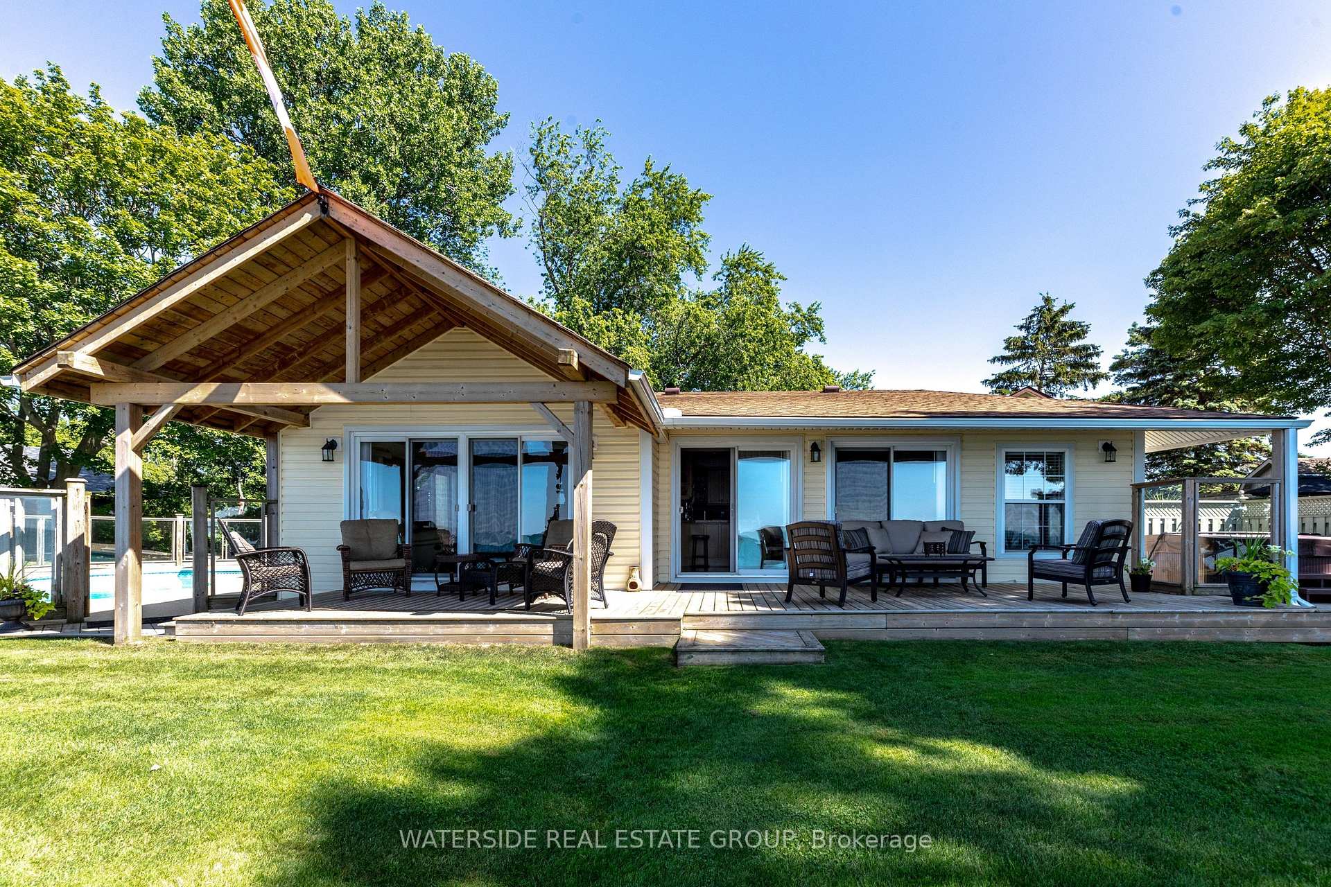 Photo 6 of 34 Hoover Point Lane, Haldimand — HOMEH