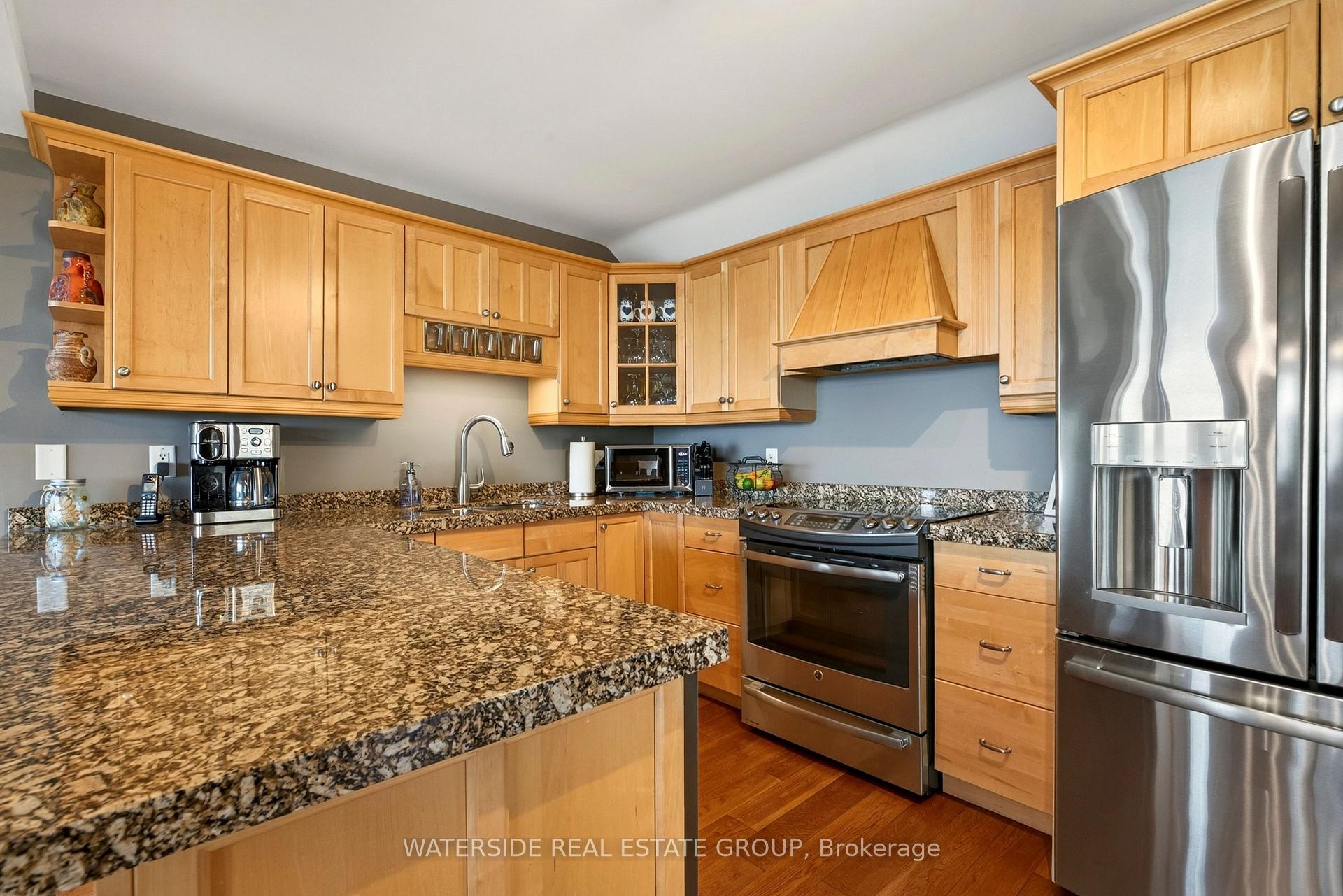 Photo 15 of 34 Hoover Point Lane, Haldimand — HOMEH