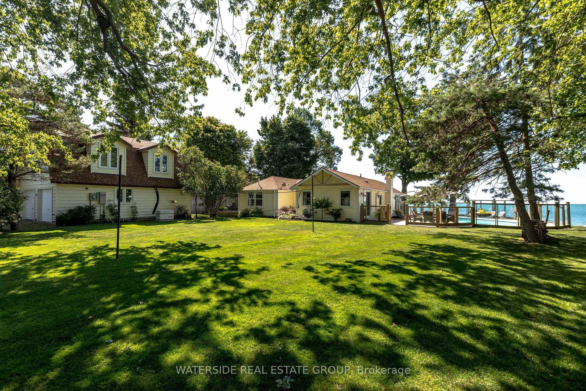 Photo 48 of 34 Hoover Point Lane, Haldimand — HOMEH