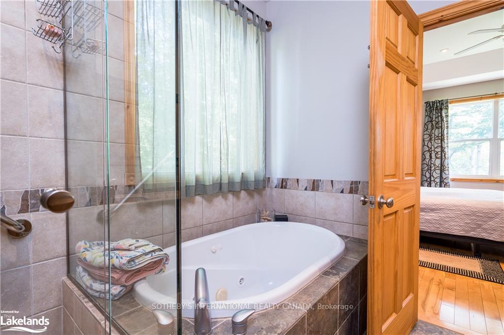 Photo 22 of 188 Brooker Boulevard, Blue Mountains — HOMEH