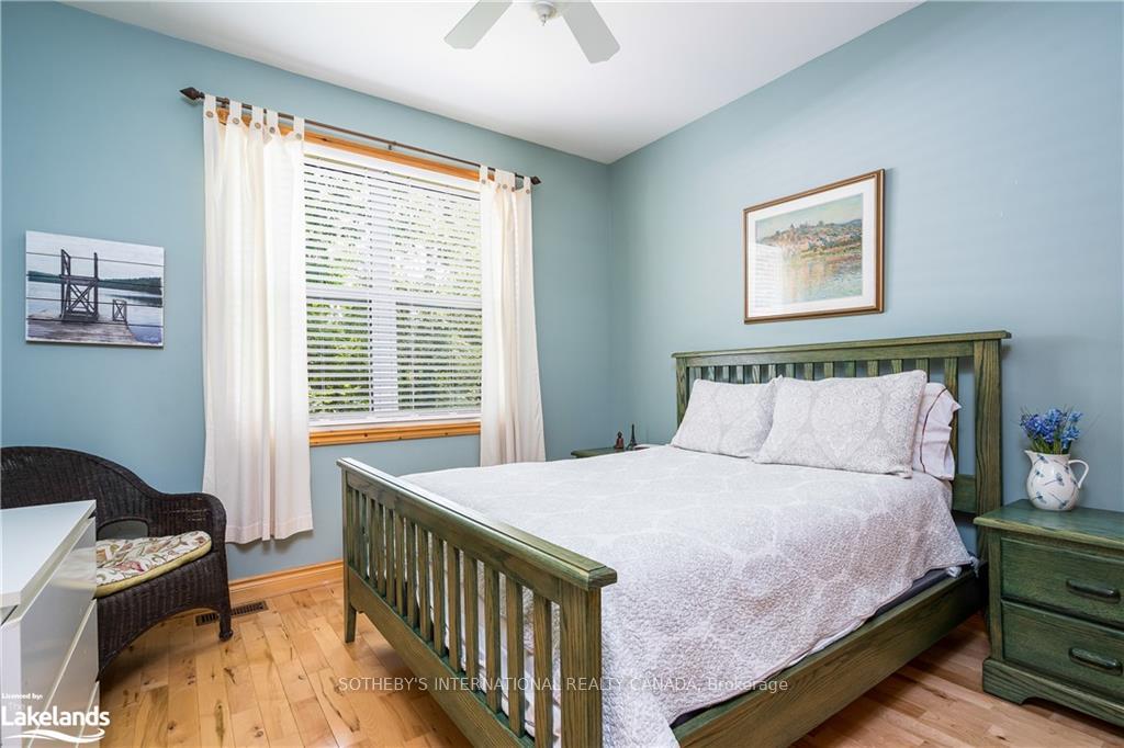 Photo 24 of 188 Brooker Boulevard, Blue Mountains — HOMEH