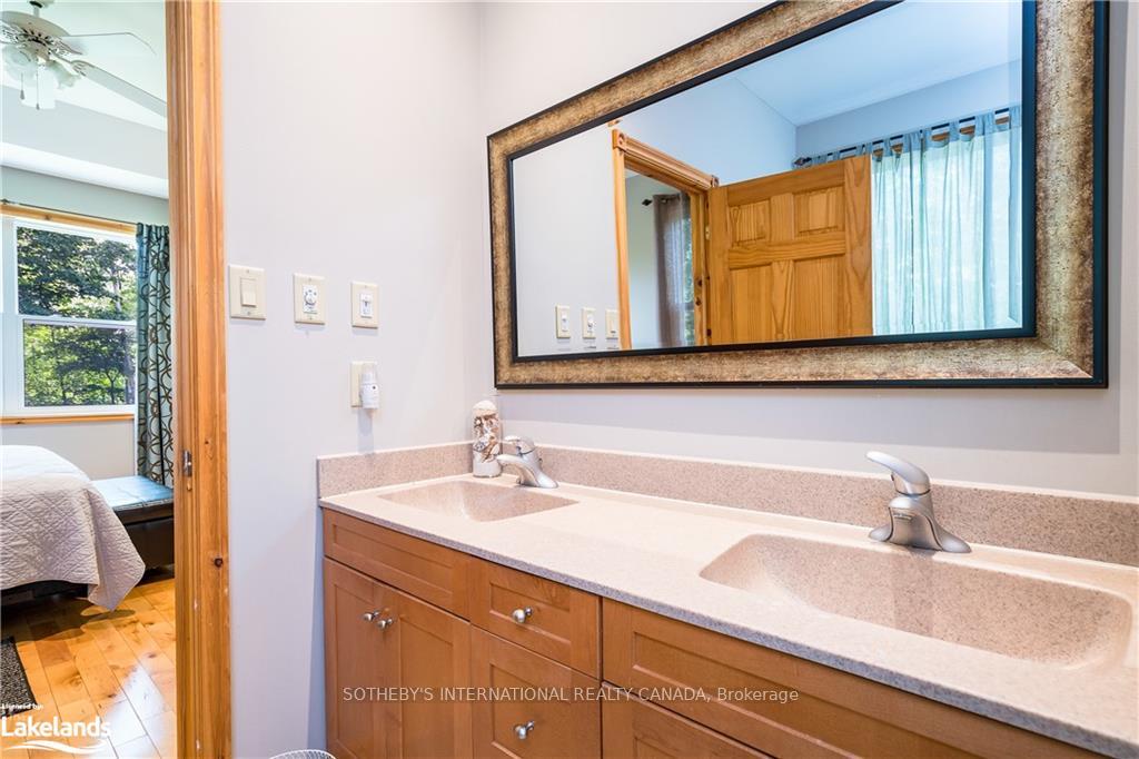 Photo 27 of 188 Brooker Boulevard, Blue Mountains — HOMEH