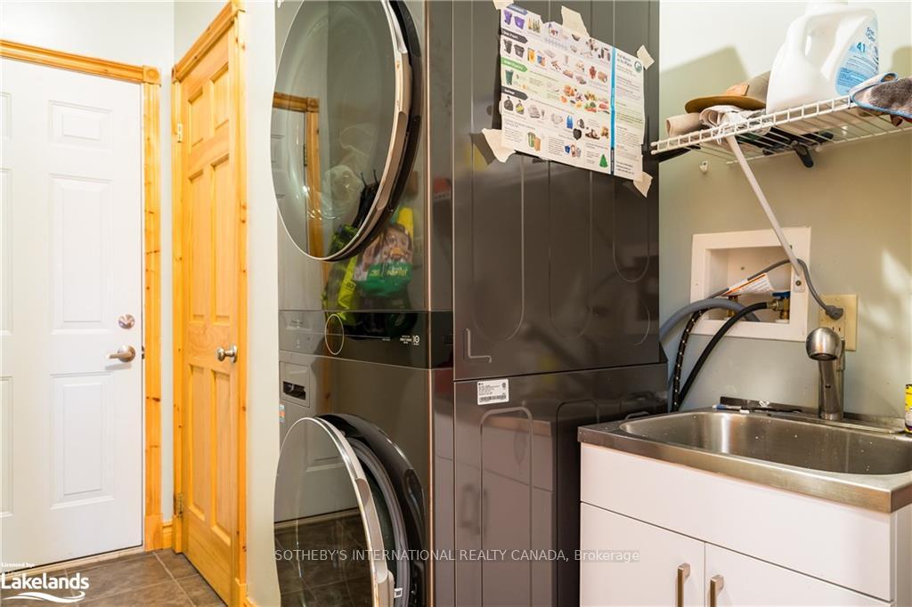 Photo 29 of 188 Brooker Boulevard, Blue Mountains — HOMEH