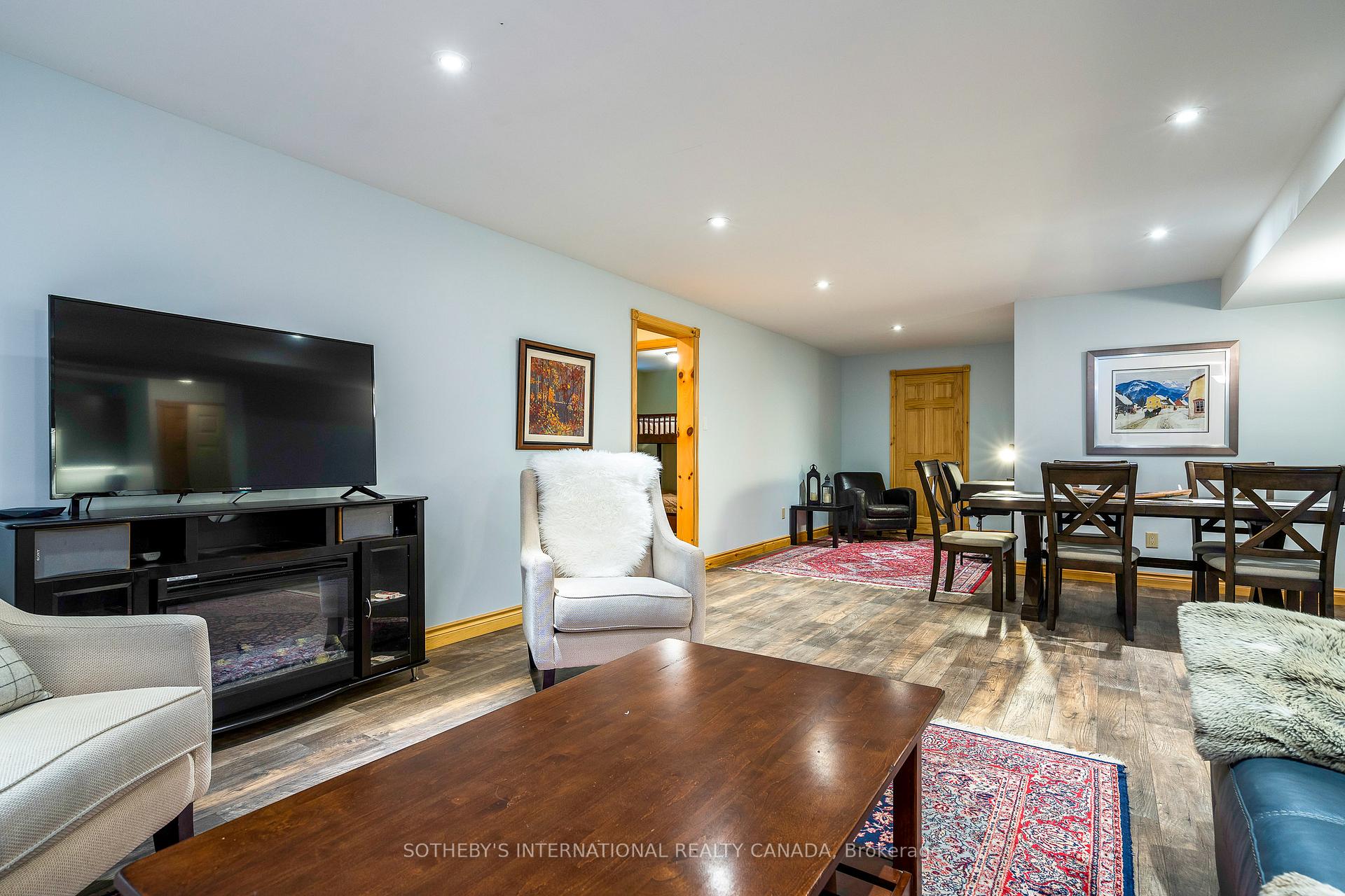 Photo 40 of 188 Brooker Boulevard, Blue Mountains — HOMEH