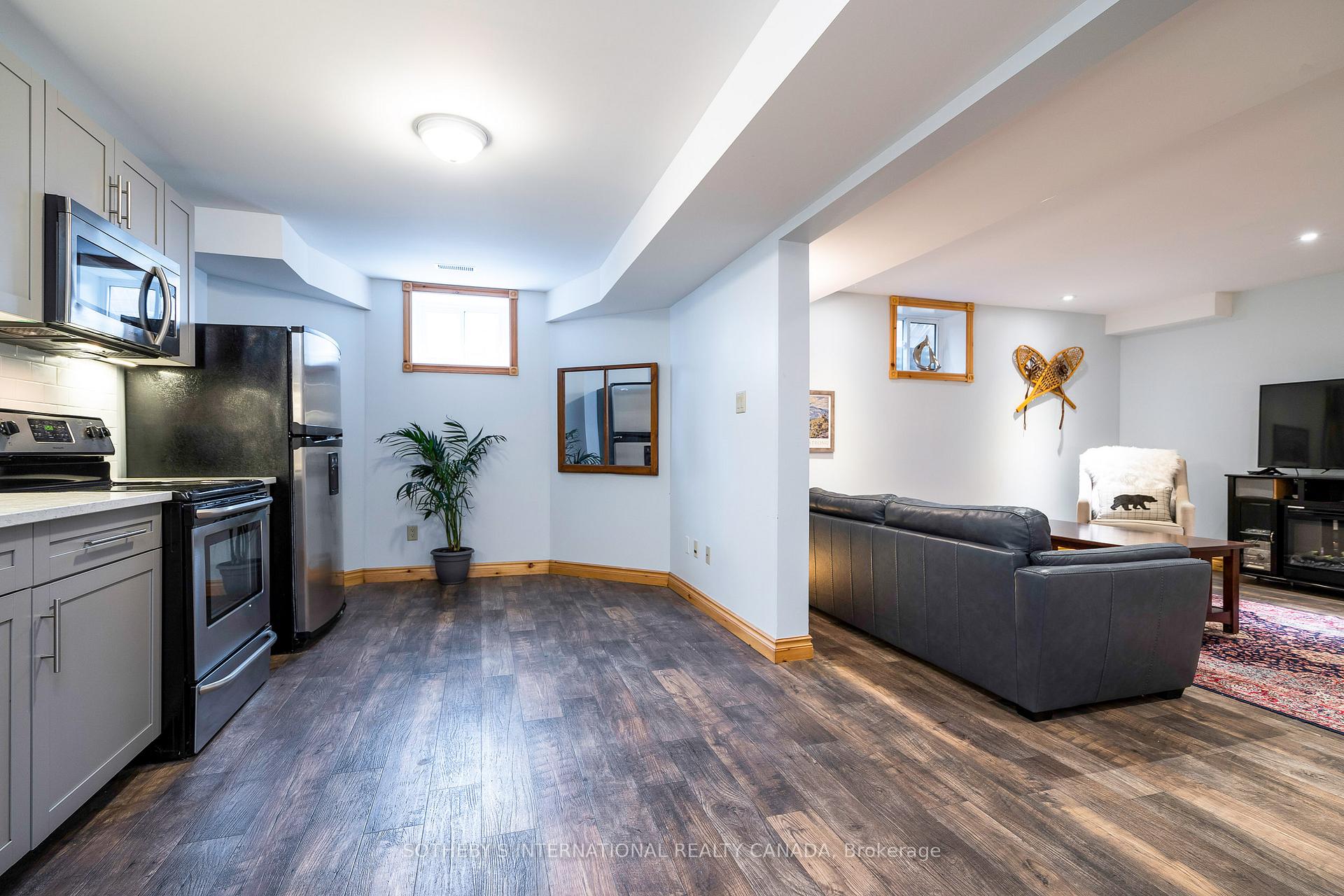 Photo 43 of 188 Brooker Boulevard, Blue Mountains — HOMEH