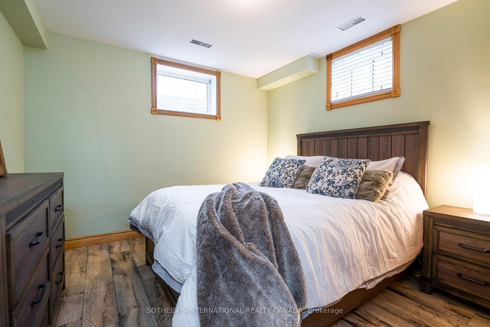 Photo 48 of 188 Brooker Boulevard, Blue Mountains — HOMEH