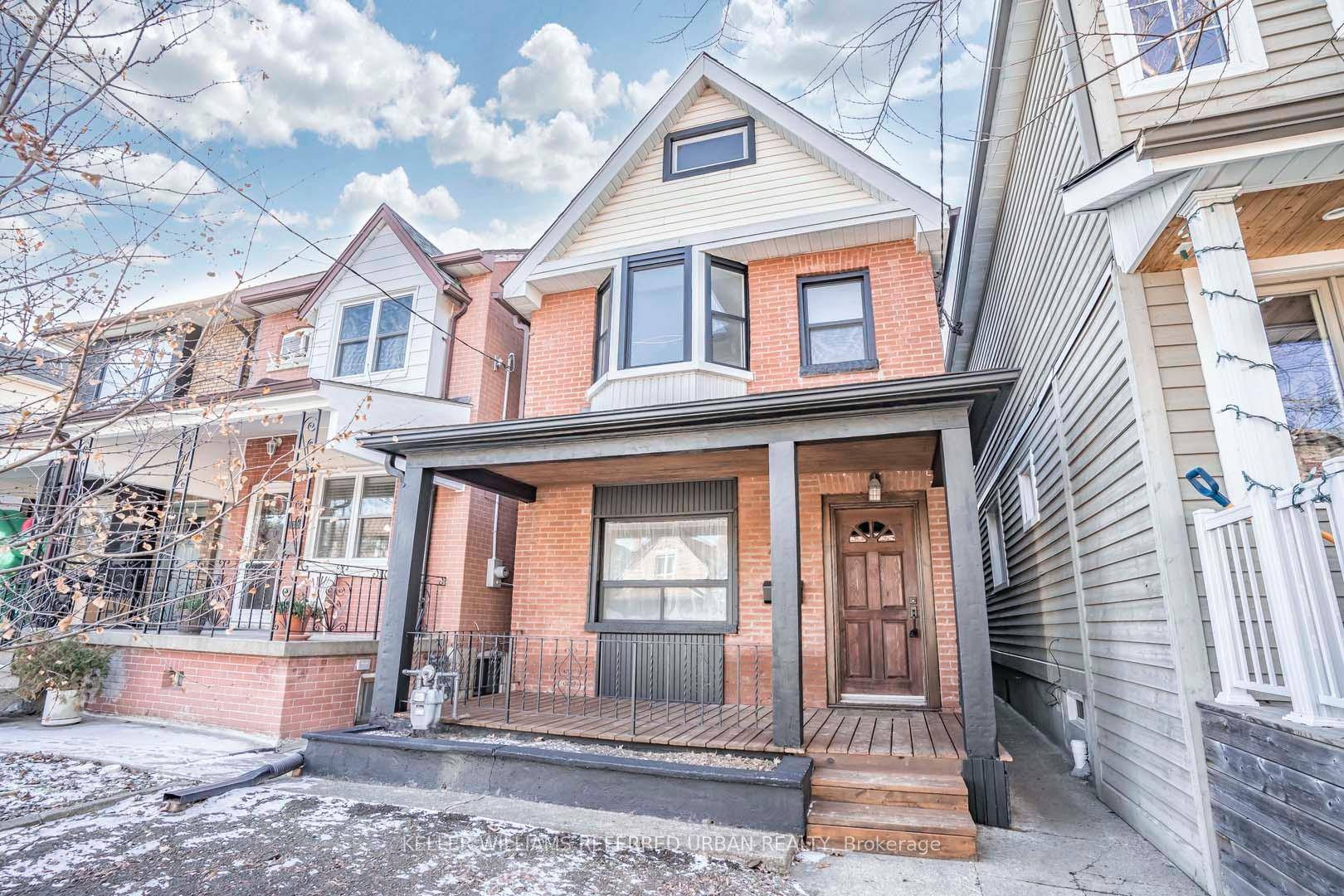 Front of Unit Main, 226 Harvie Avenue