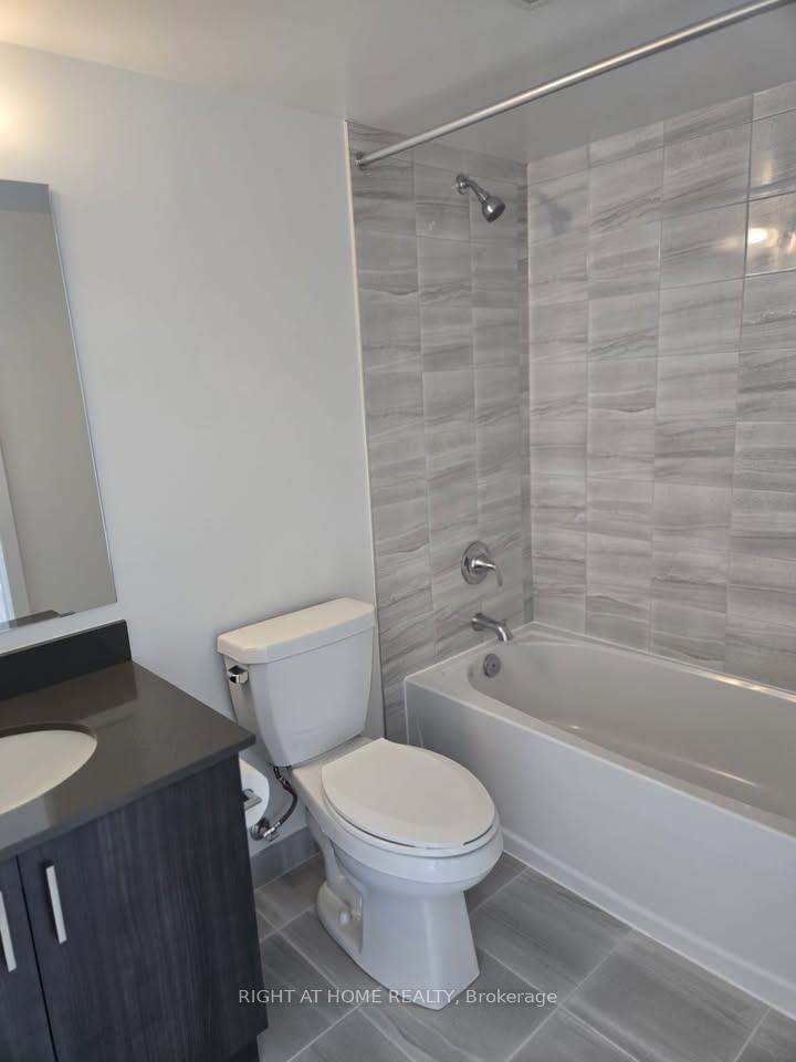 Photo 6 of Unit 1602, 1010 Sandy Beach Road, Pickering, Bay Ridges — HOMEH