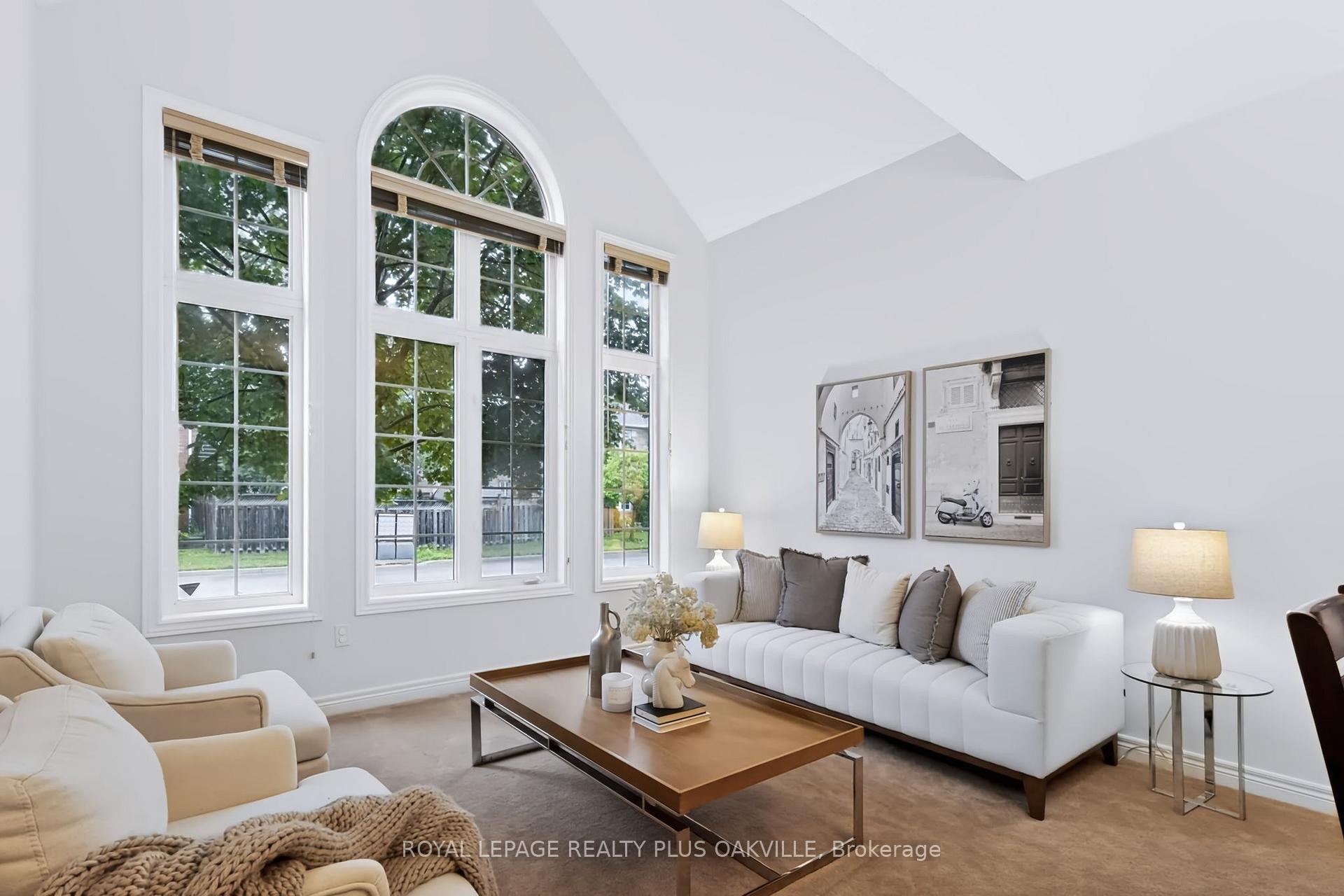 Photo 21 of 2254 Dunforest Crescent, Oakville, Westmount — HOMEH