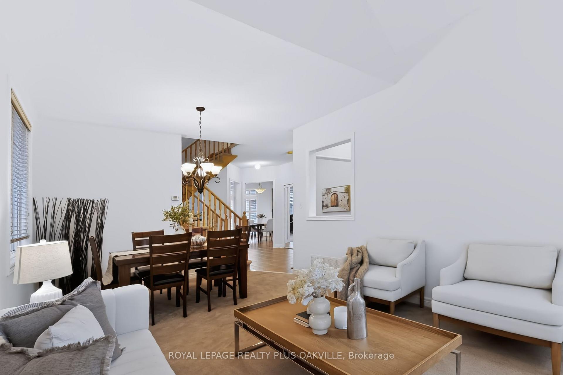 Photo 22 of 2254 Dunforest Crescent, Oakville, Westmount — HOMEH