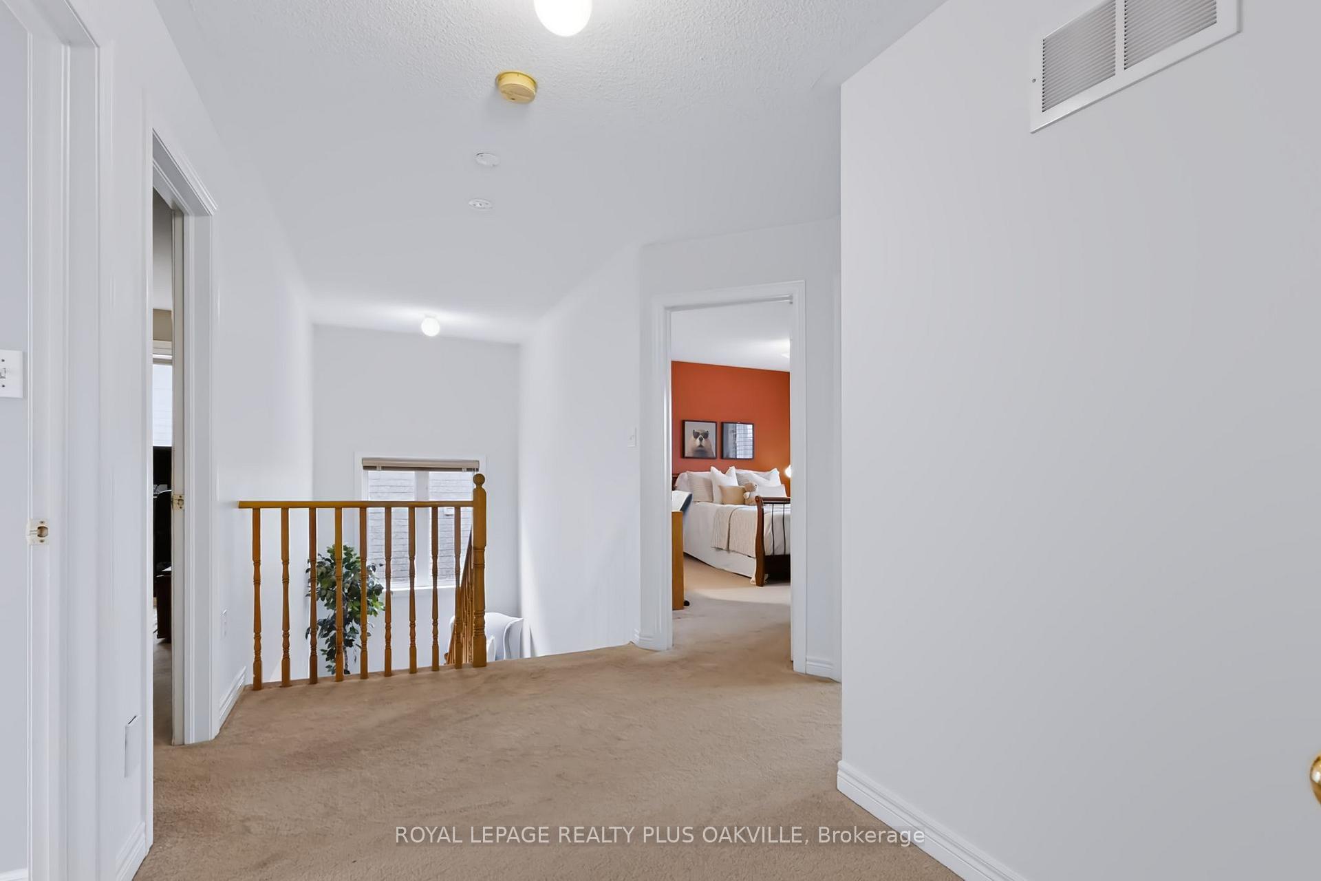 Photo 27 of 2254 Dunforest Crescent, Oakville, Westmount — HOMEH