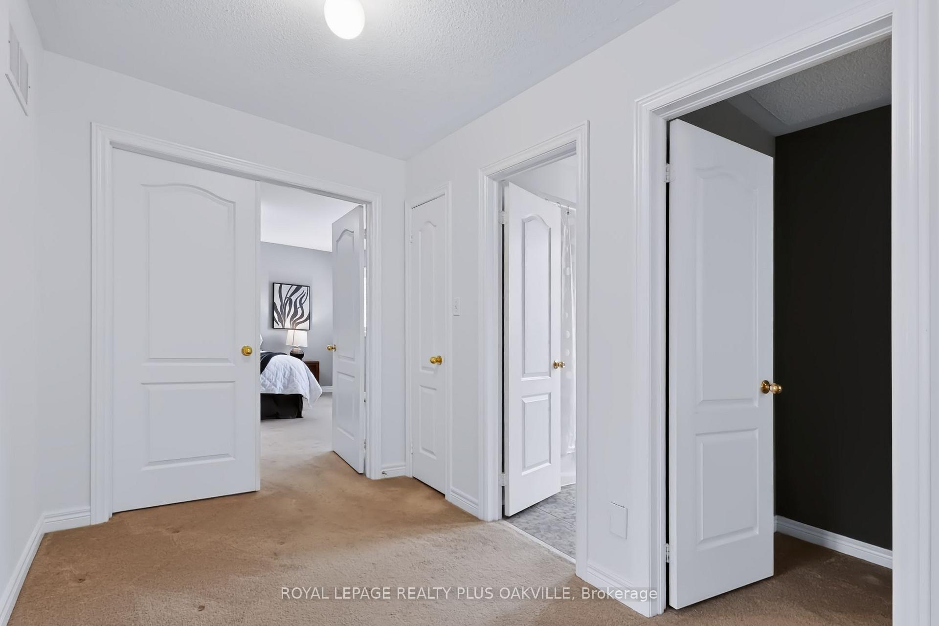 Photo 28 of 2254 Dunforest Crescent, Oakville, Westmount — HOMEH