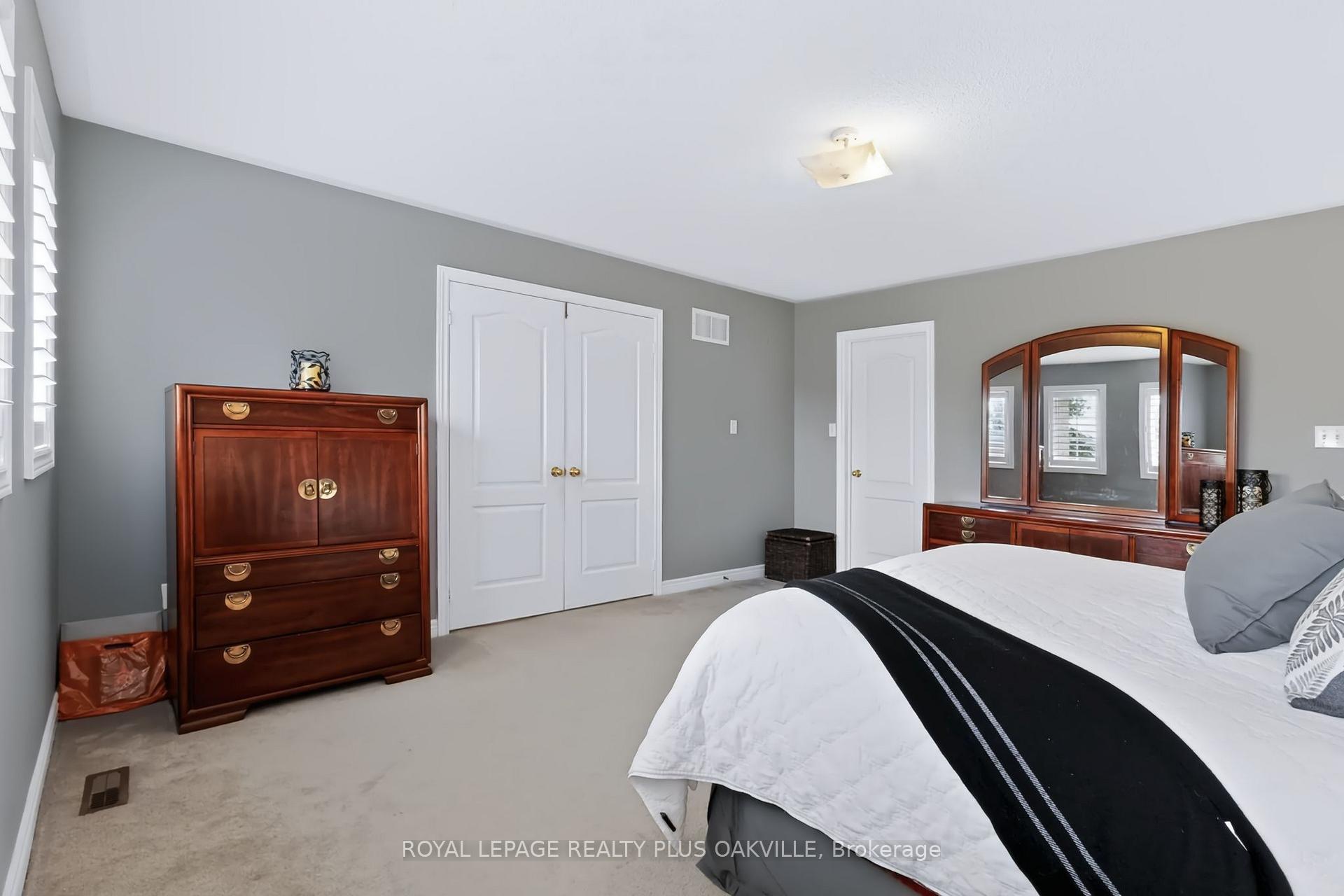 Photo 30 of 2254 Dunforest Crescent, Oakville, Westmount — HOMEH