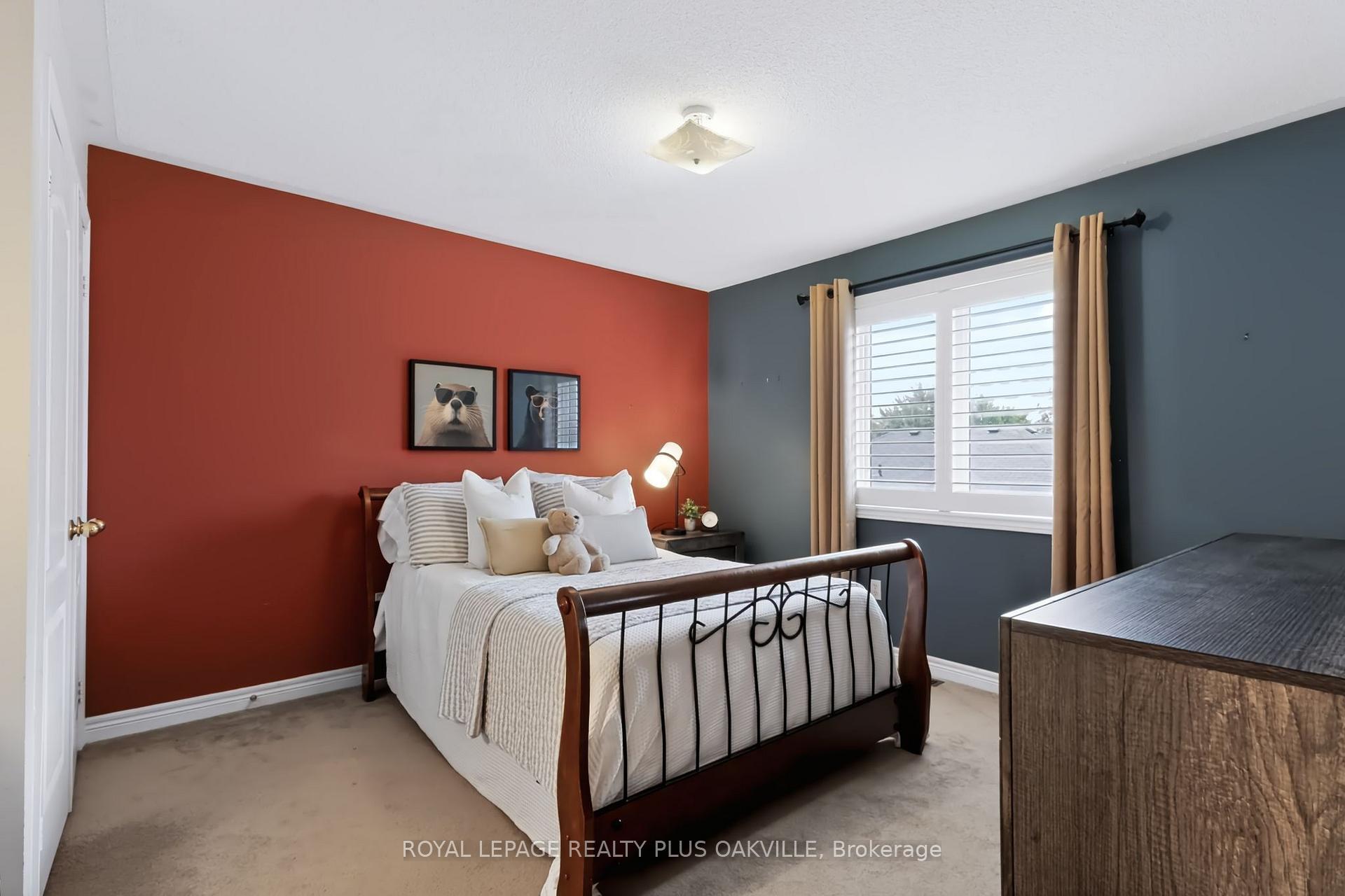 Photo 35 of 2254 Dunforest Crescent, Oakville, Westmount — HOMEH