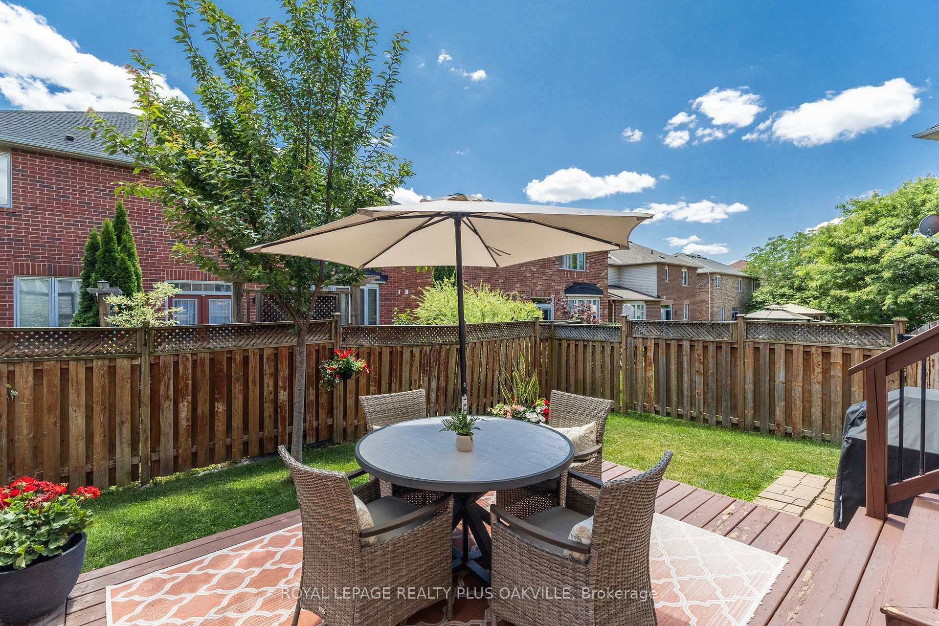 Photo 44 of 2254 Dunforest Crescent, Oakville, Westmount — HOMEH